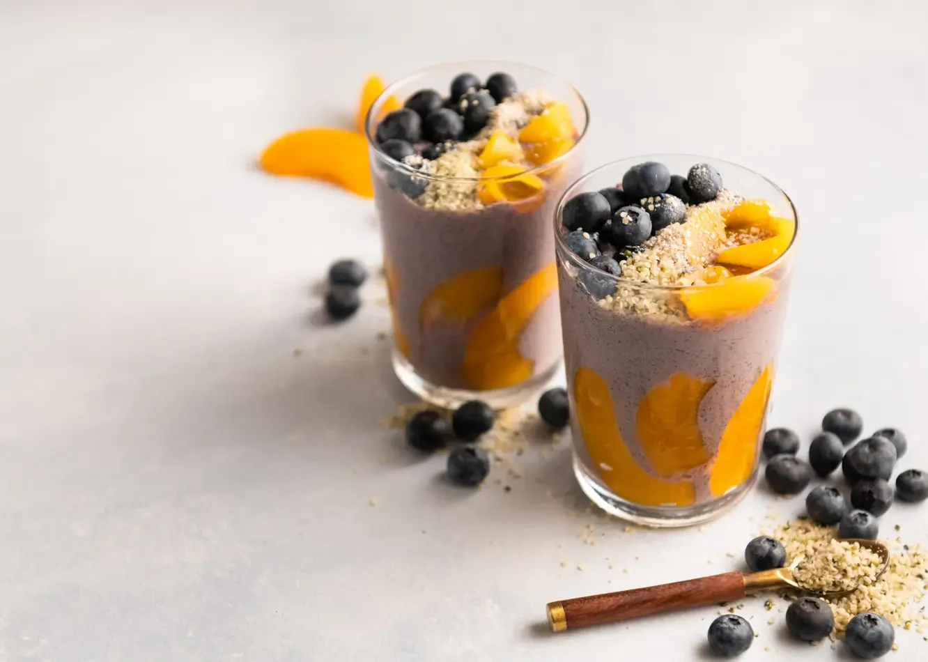 Berry Peachy Hemp Smoothie - Bob's Red Mill