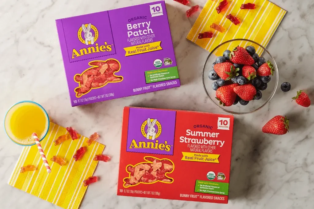 AnniesSnacks_BunnyFruitSnacks_Kitchen_1024x682.webp