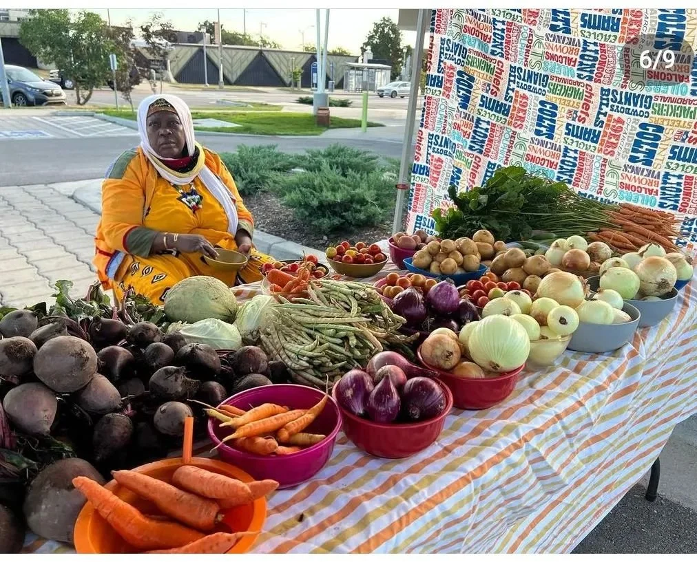 farmers market vendor.jpg