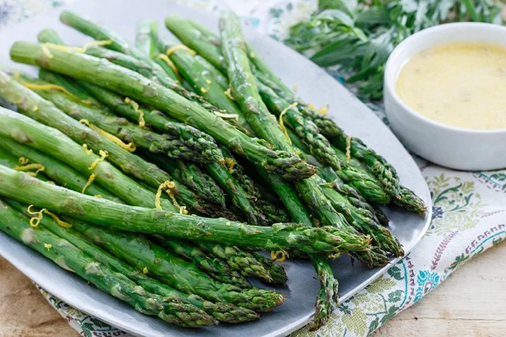 Charred Asparagus with Tarragon Aioli