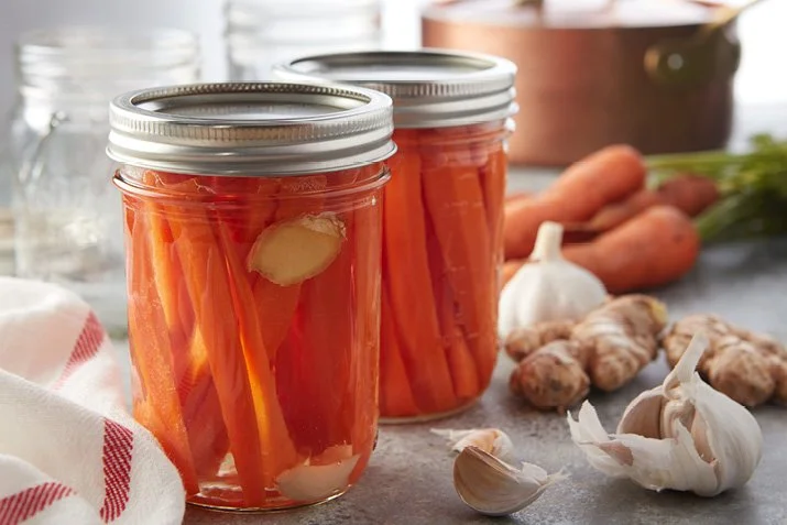 Quick Pickled Carrot Sticks with Ginger