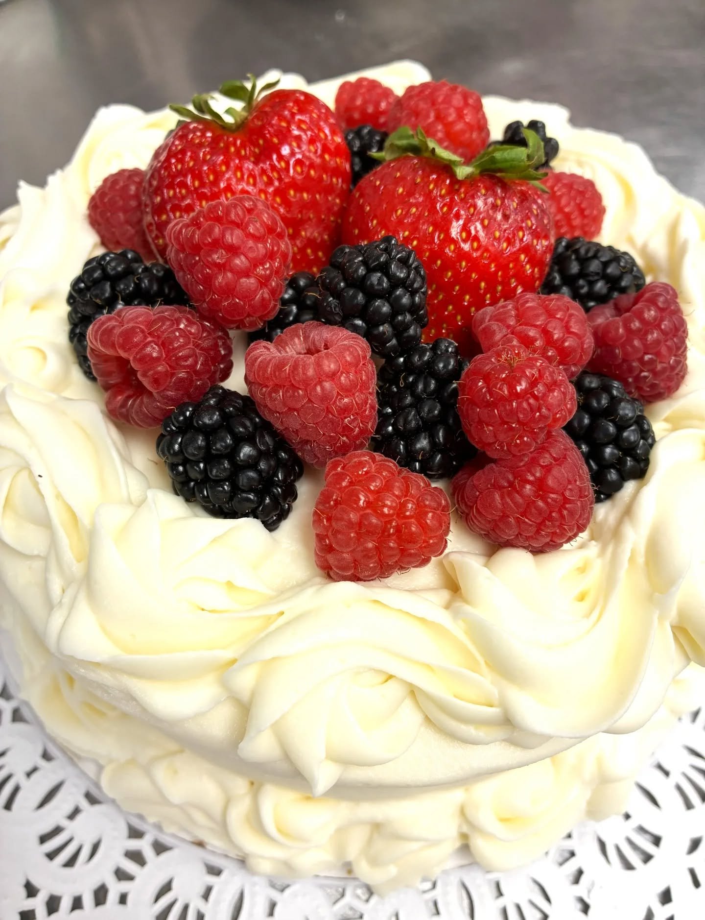 Celebrate Mom with delicious food, beautiful flowers, local cards and thoughtful gifts from the co-op!&nbsp;
💐🍰🕯️🩷
--Berry Chantilly Cakes and Quiche from the bakery
--local peonies and bouquets
--candles, cards, jewelry and more!