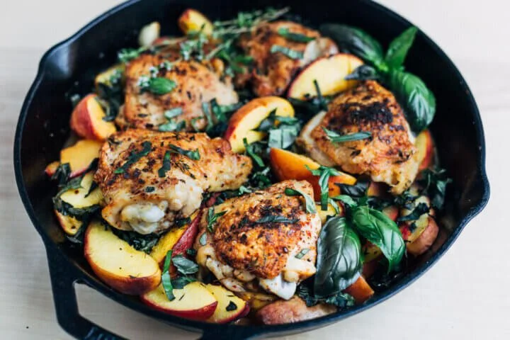 Skillet Chicken and Peaches with Thyme