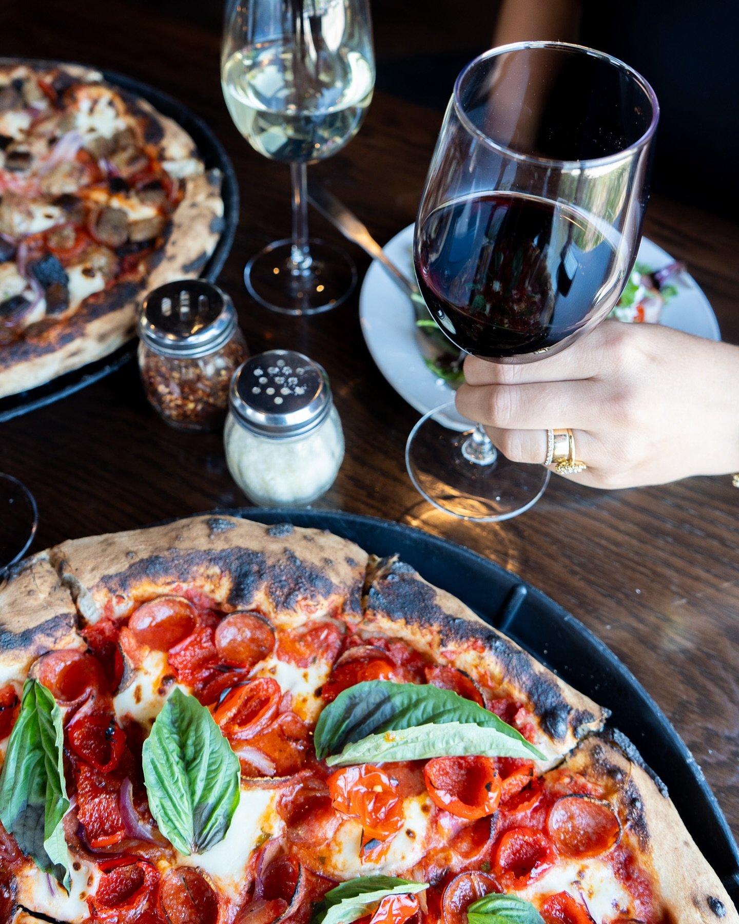 On Mondays, we drink wine 😉🍷

Every Monday, enjoy select glasses of wine for $5! Cheers 🥂 

Plus, don't forget about the Better Days x Peyton's Pie Happy Hour! 

Monday - Thursday 4:00-6:00, Dine-In Only
🍻 Half off Beer 
🍷 Half off Wine by the G