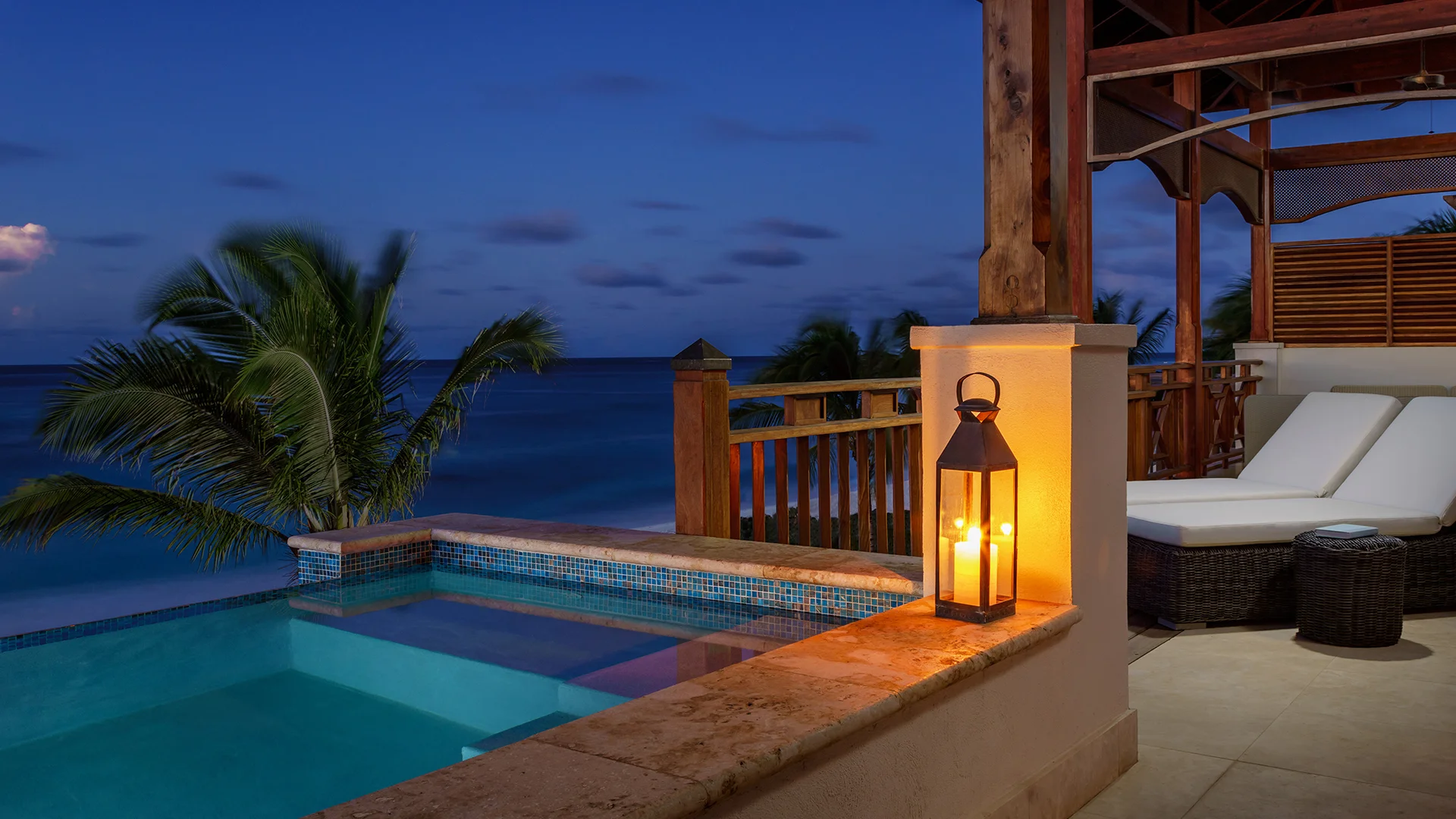 20151026_Zemi_bldg1_3bd_Terrace_Pool_Dusk.jpg