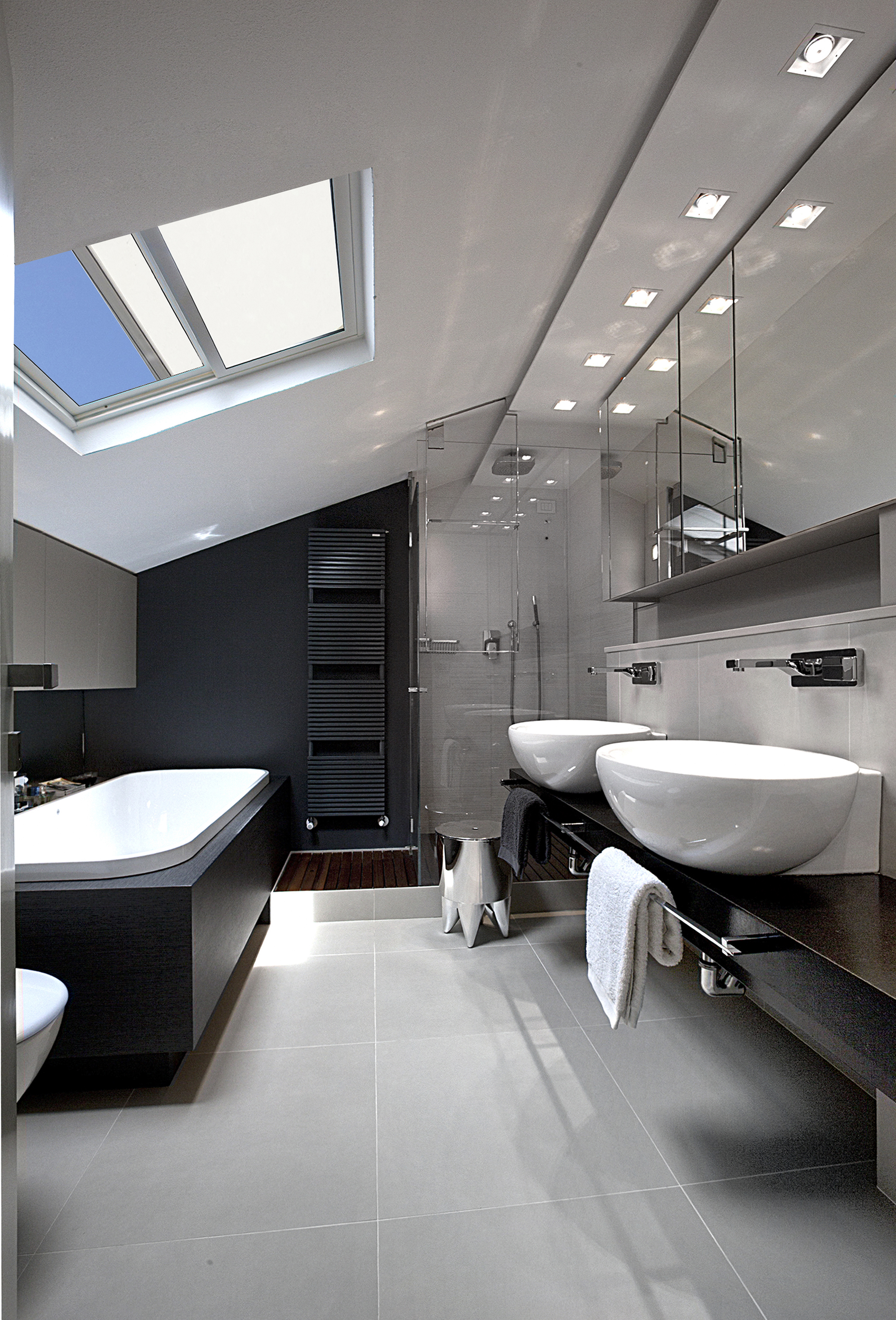 Master bathroom.jpg