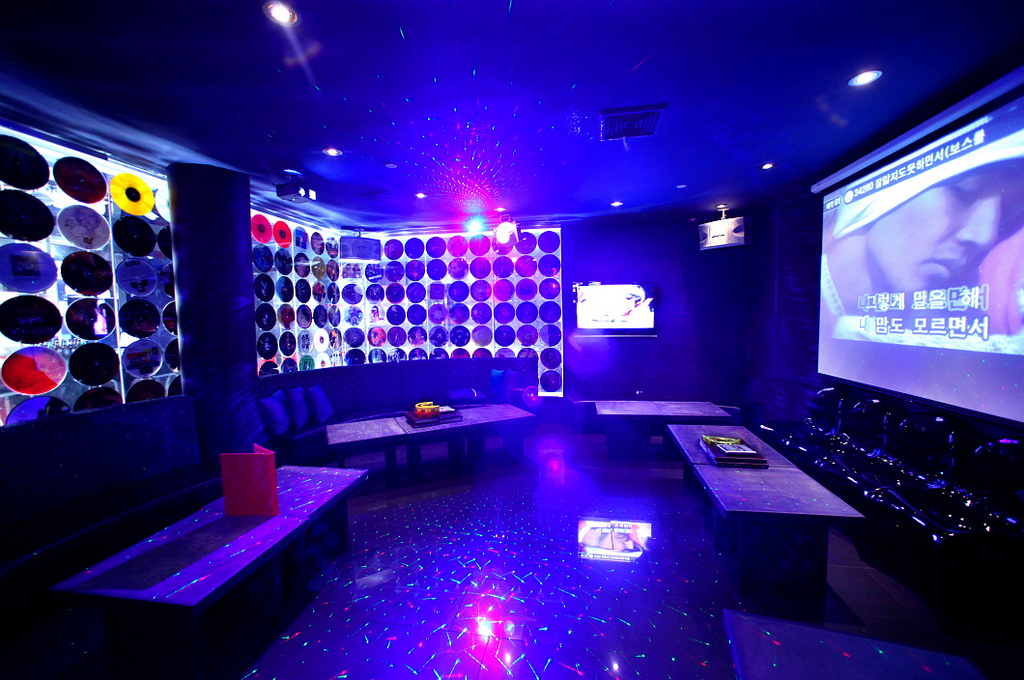 28 West 32nd Street 3rd Floor (Betweet Broadway & 32nds Street) New York NY 10001