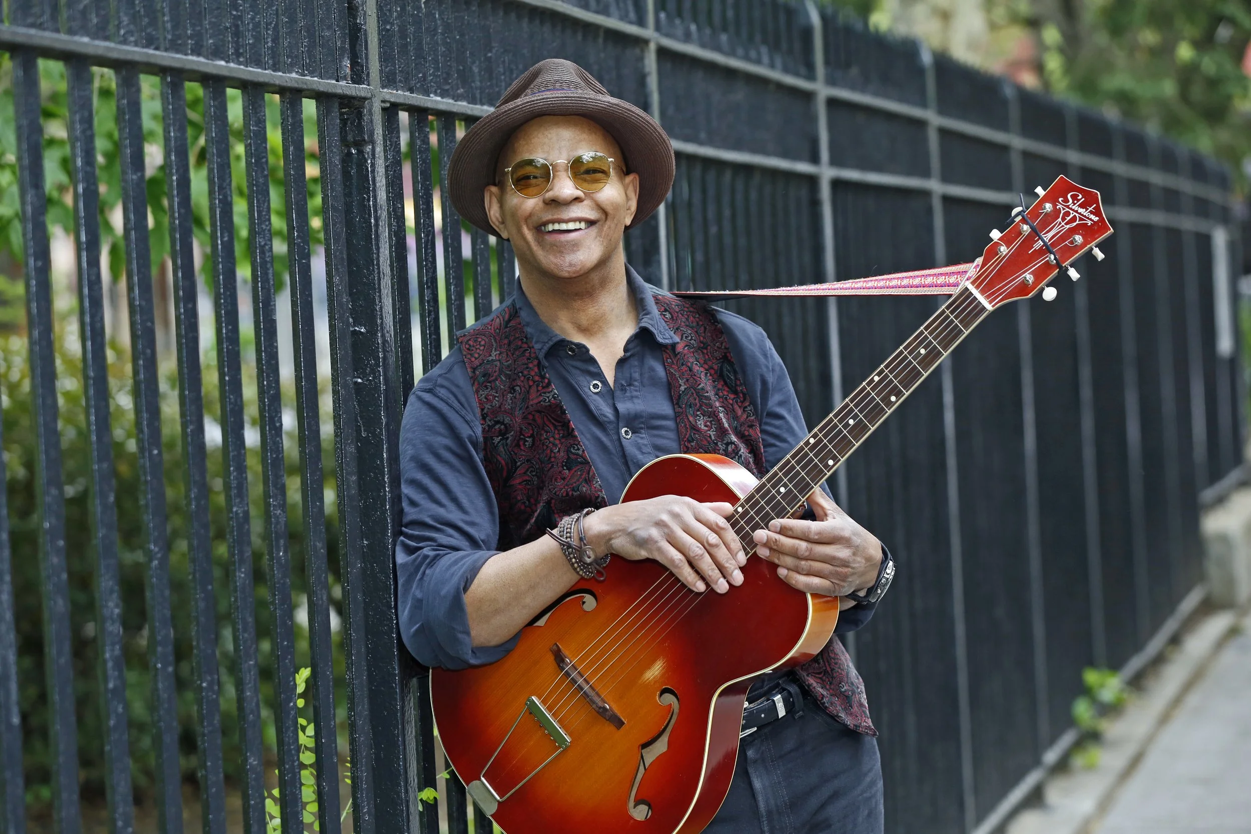   Guy Davis   November 23 