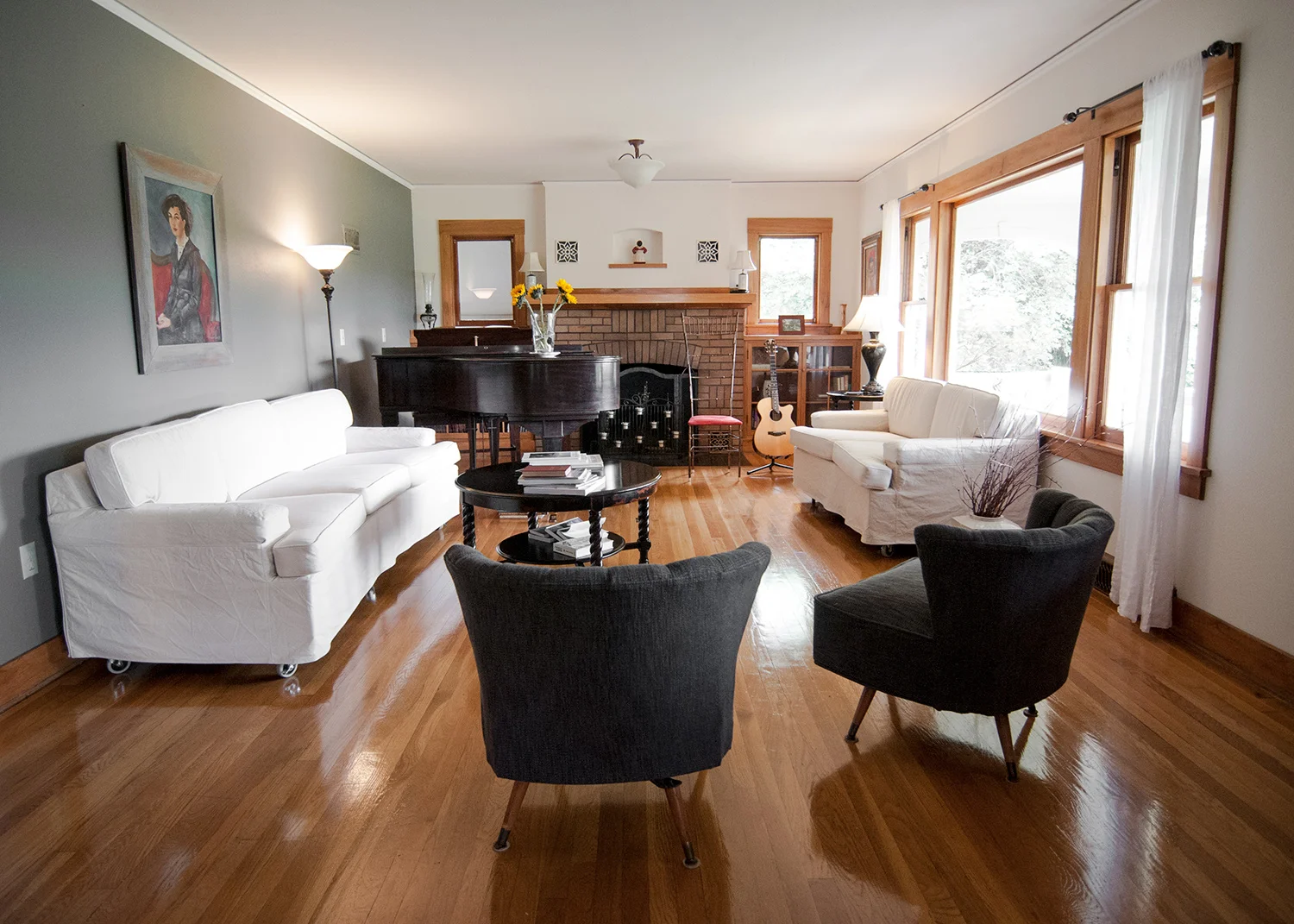 Living Room.jpg