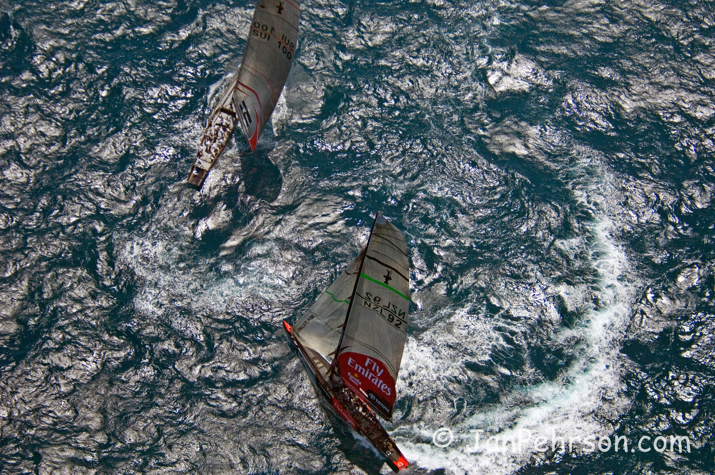 America's Cup Match - Final Race 2007, Alinghi wins over Emirates Team New Zealand by 1 second. The Start (00092)