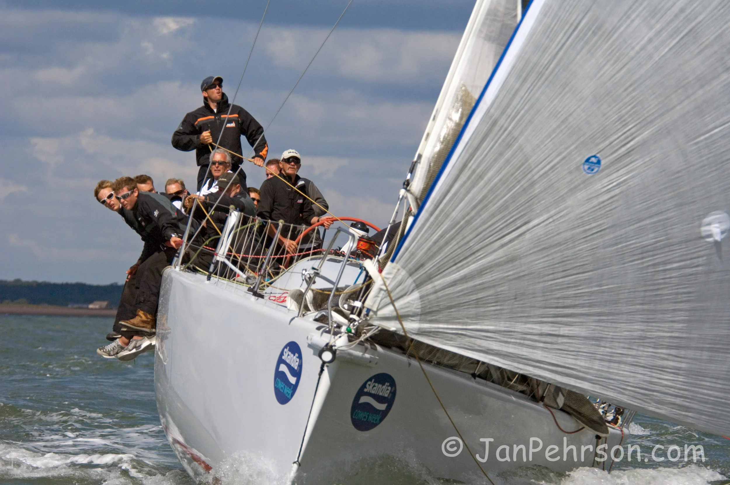 Skandia Cowes Week 2007:  UK: Isle of Wight, Cowes. Race Day 3 - Panthera, Class 1 IRC (00908)