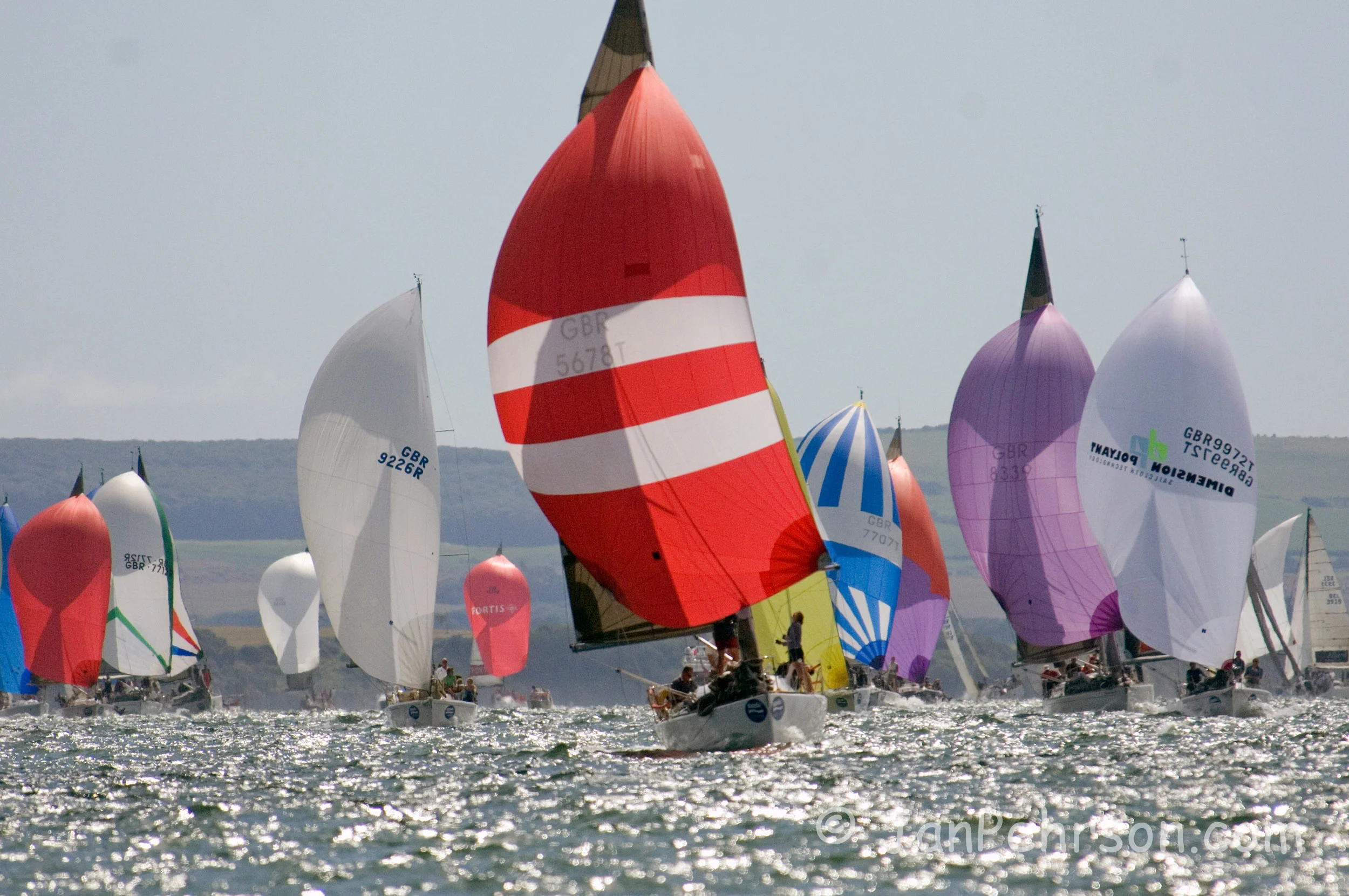Skandia Cowes Week 2007:  UK: Isle of Wight, Cowes. Race Day 4  (02641)