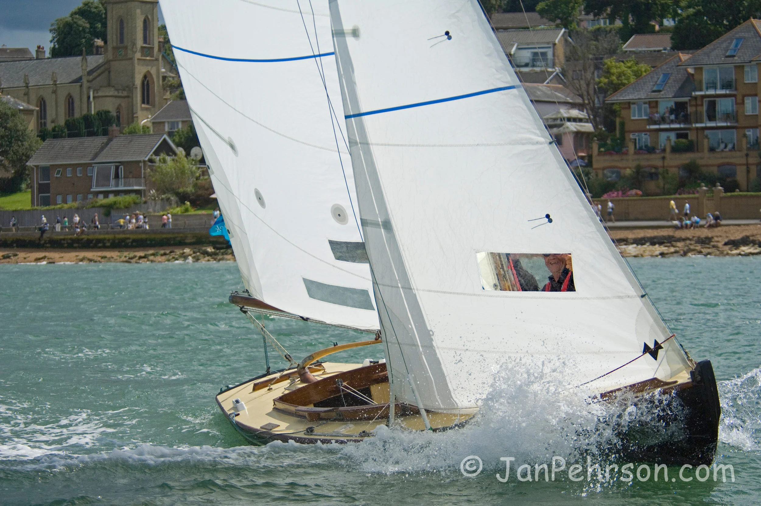 Skandia Cowes Week 2007:  UK: Isle of Wight, Cowes. Race Day 4 - Zephyr (02452)