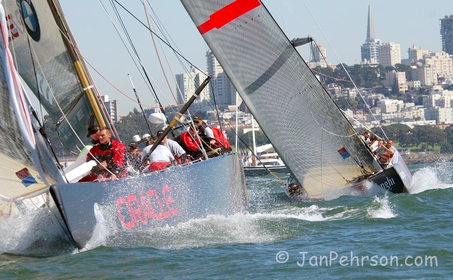September 2003, San Francisco, CA, MOËT CUP, America’s Cup Winning Yacht Alinghi of Switzerland faces BMW Racing (Oracle) of the USA on the San Francisco Bay (0370)
