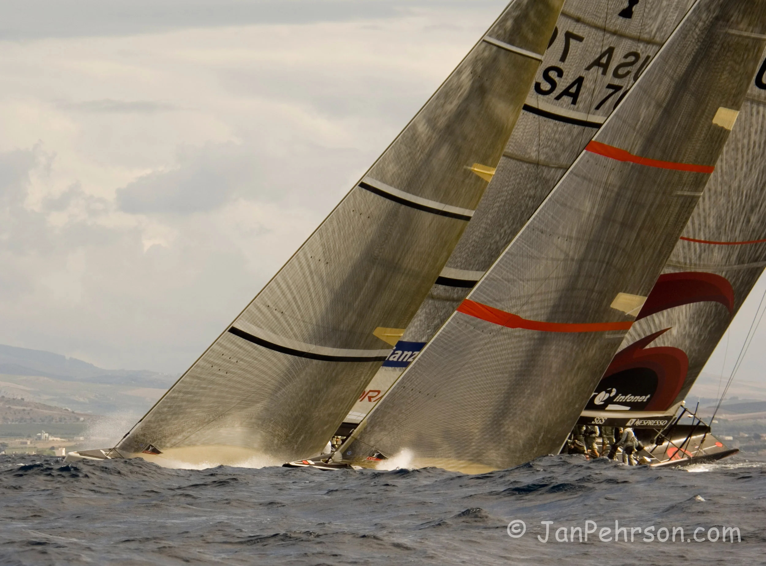 September 2005, Trapani, Sicily Americas Cup Act, Oracle and Alinghi (02726)