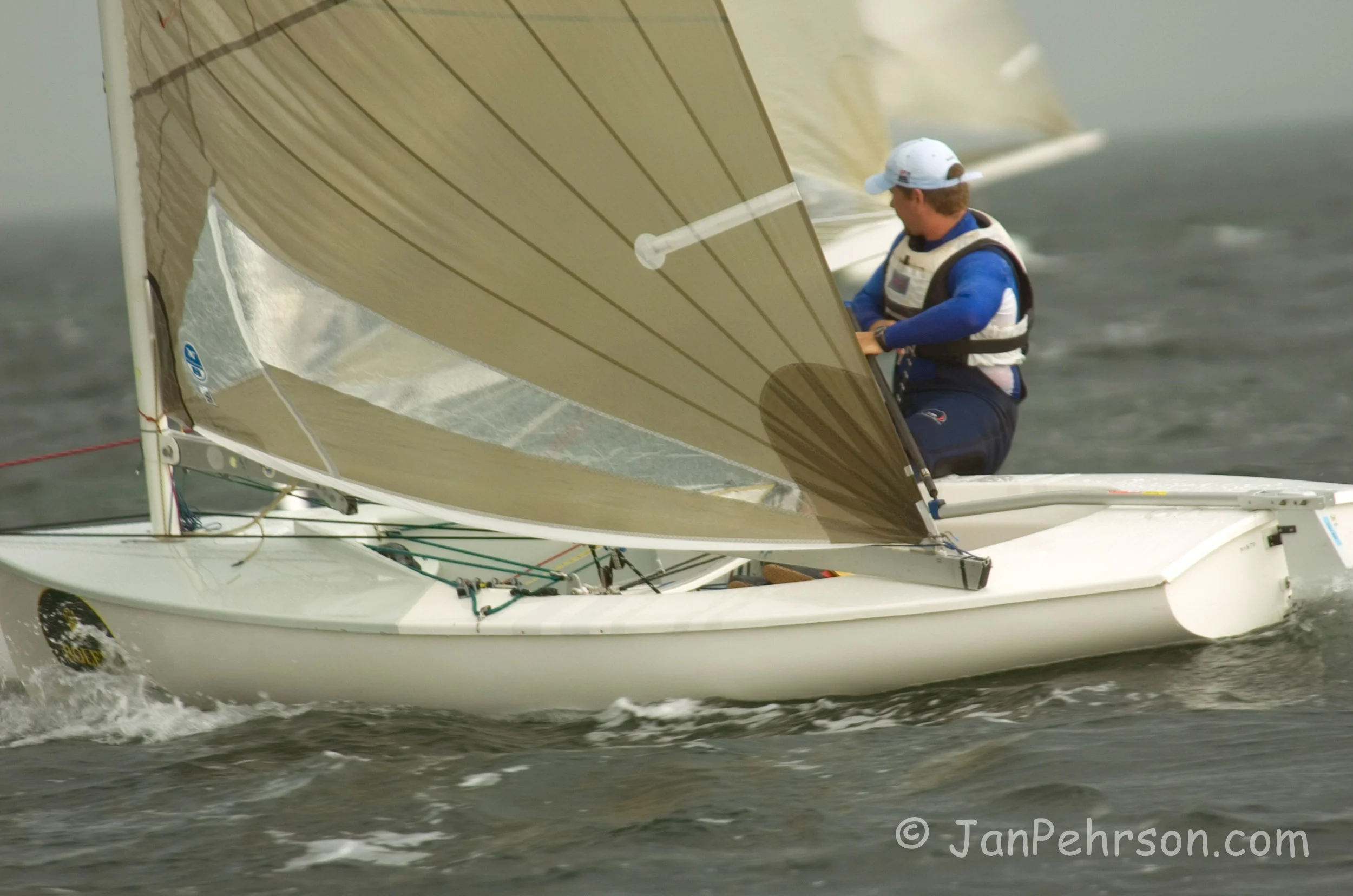 January 2005, Miami, Florida, Olympic Class Regatta, Finn Class, Cook (0128_1_026)