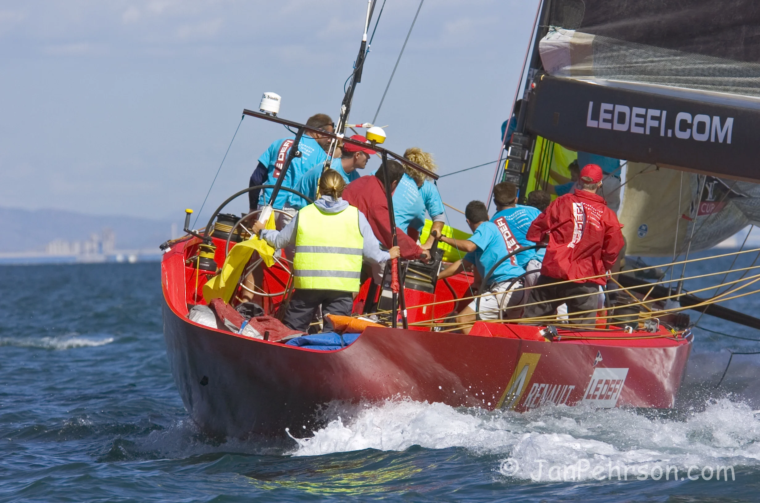 October 2004, Valencia, Spain, Americas Cup Racing, Yacht Le Defi (1011_2_0019)