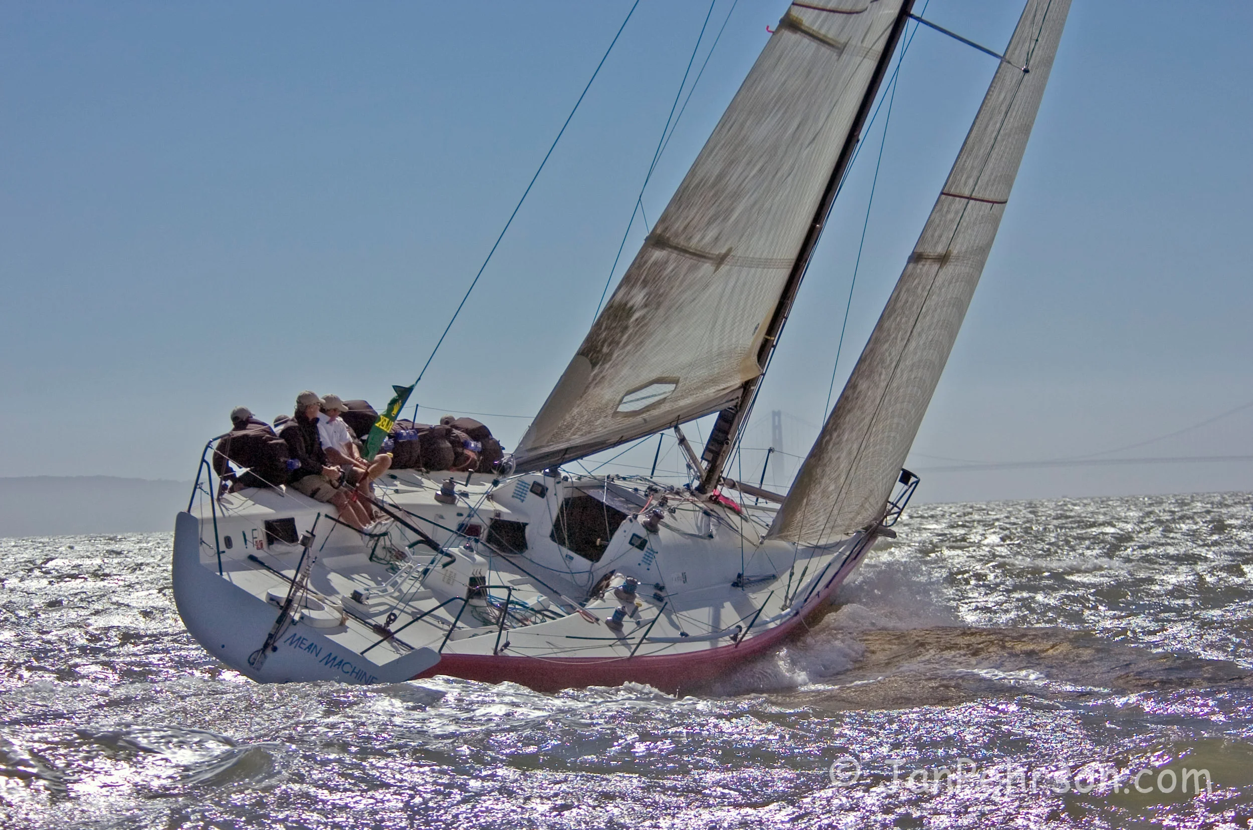 September 2004, San Francisco, California, Farr 40 Class Worlds, Close Ups Crews and Bows (0908_3_0019)