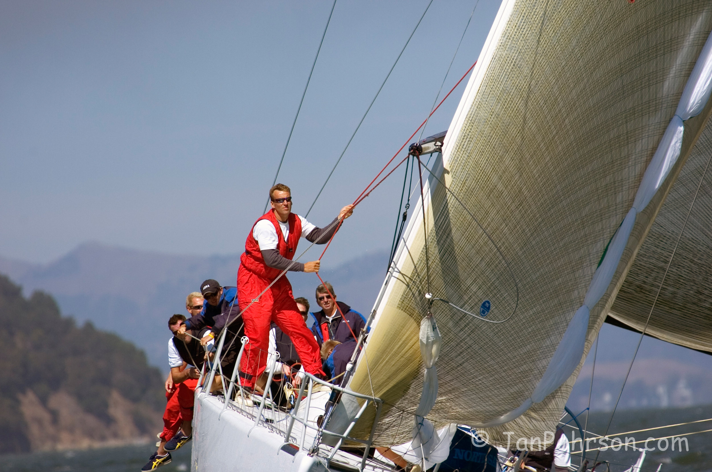 September 2004, San Francisco, CA, Big Boat Series, IRCA Racing, Aera (0917_1_0041_IRCA)