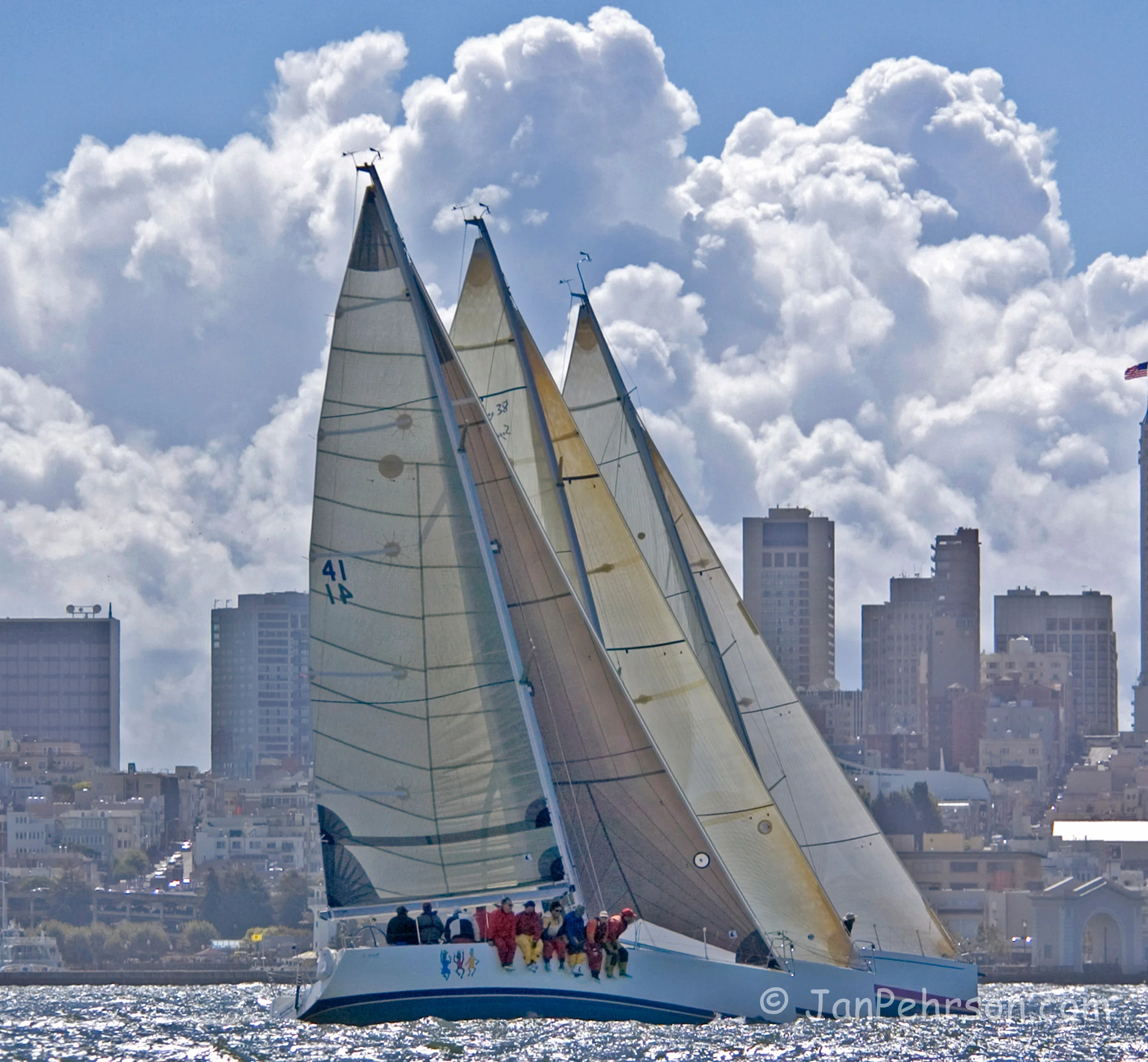 September 2004, San Francisco, CA, Big Boat Series, IRCB Racing (0919_1_0017_IRCB)
