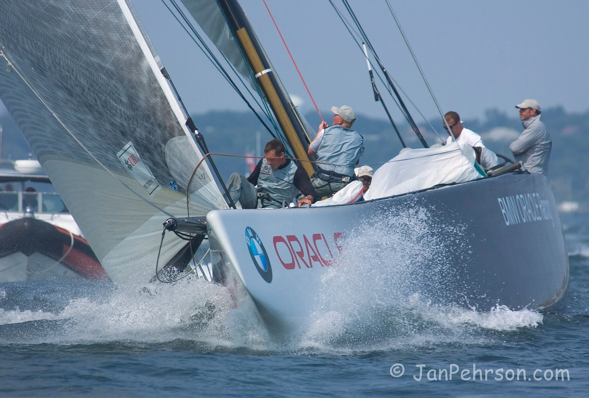 June 2004, Newport, Rhode Island, Americas Cup Racing, Oracle vs. Alinghi, UBS Trophy (UBS 2004_06_25_0_0012)