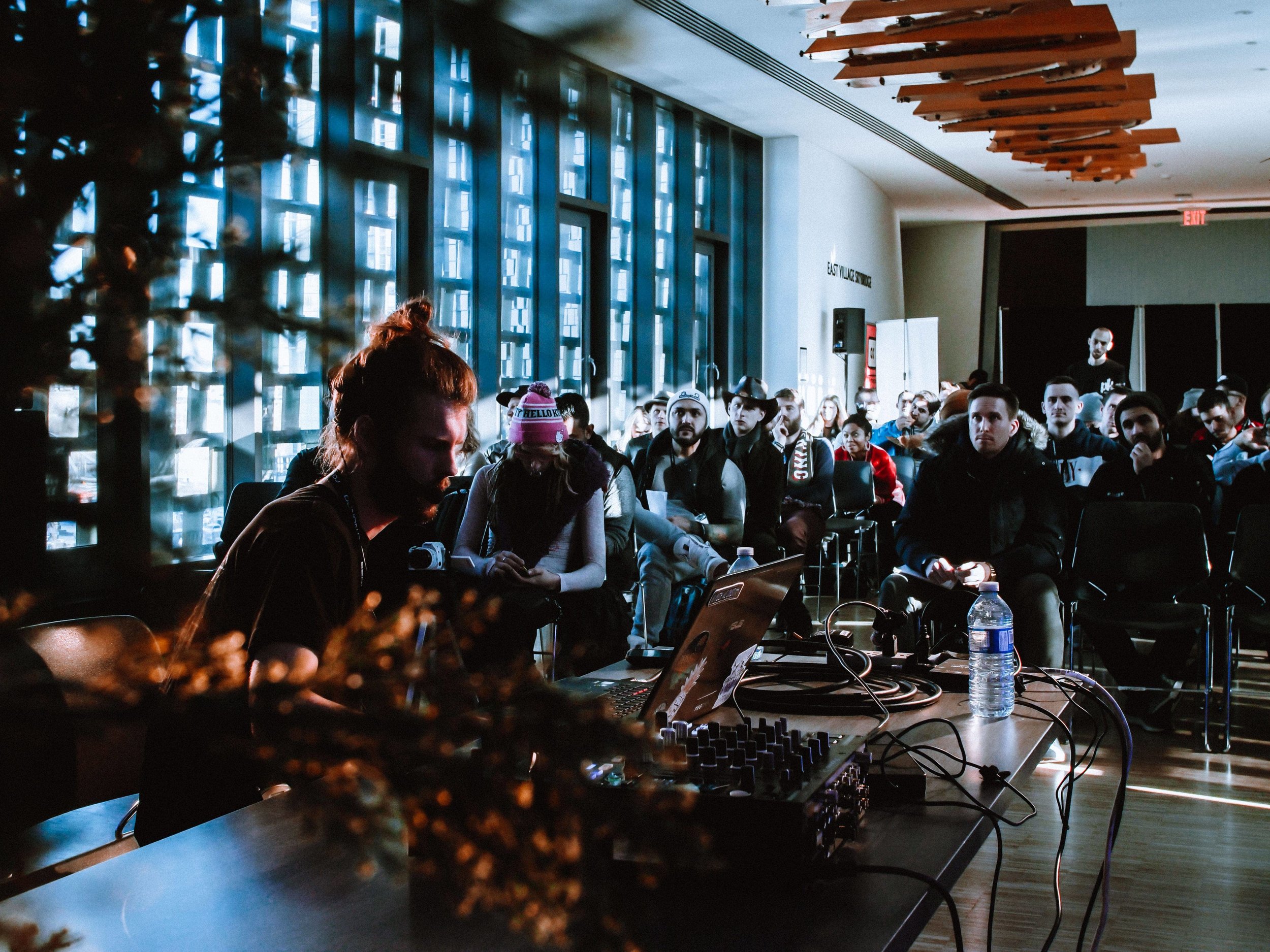 Jake Robertz giving a Vocal Recording & Processing Crash Course at AEMCON, 2018. Photo: Module Creative Agency (@modulecreativeagency)