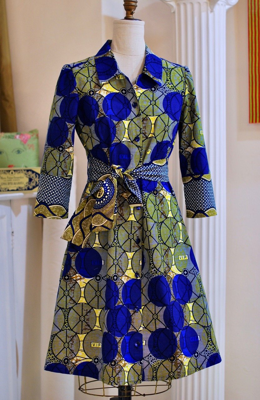  mixed cotton wax prints  VIP shirtwaist button-front dress -sz 8 - $475.  SOLD    