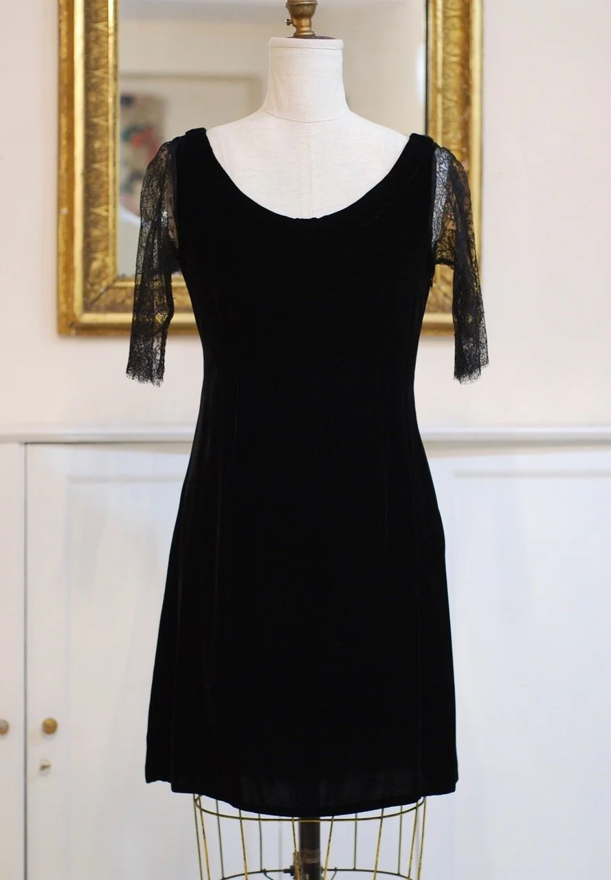 lace sleeve.jpeg