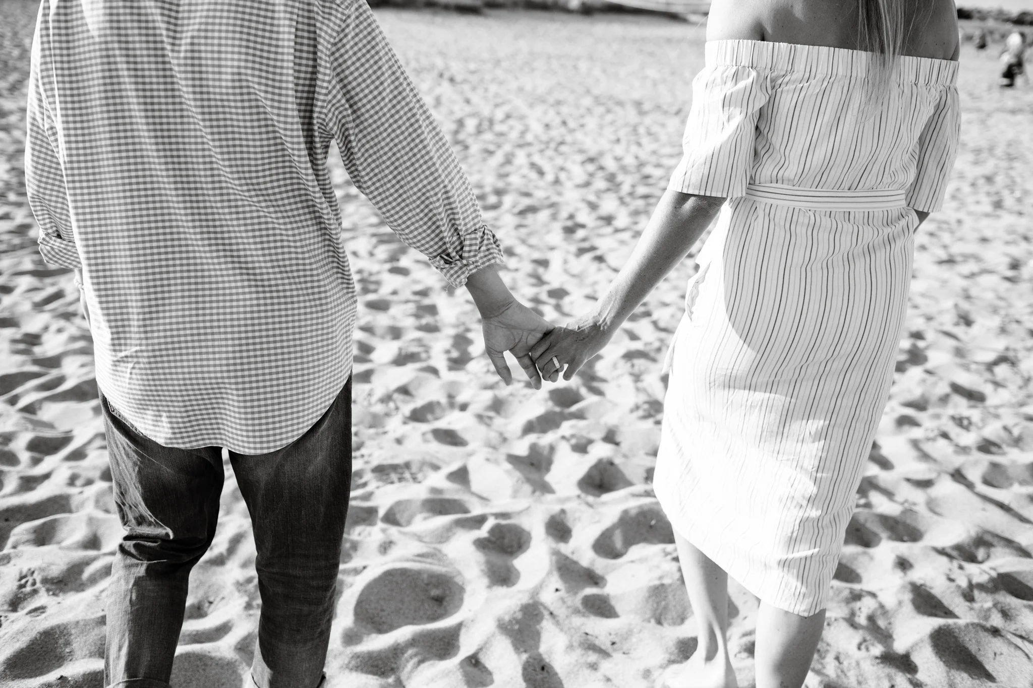 maine-beach-engagement-session-stepheneycollinsphotography-16.jpg