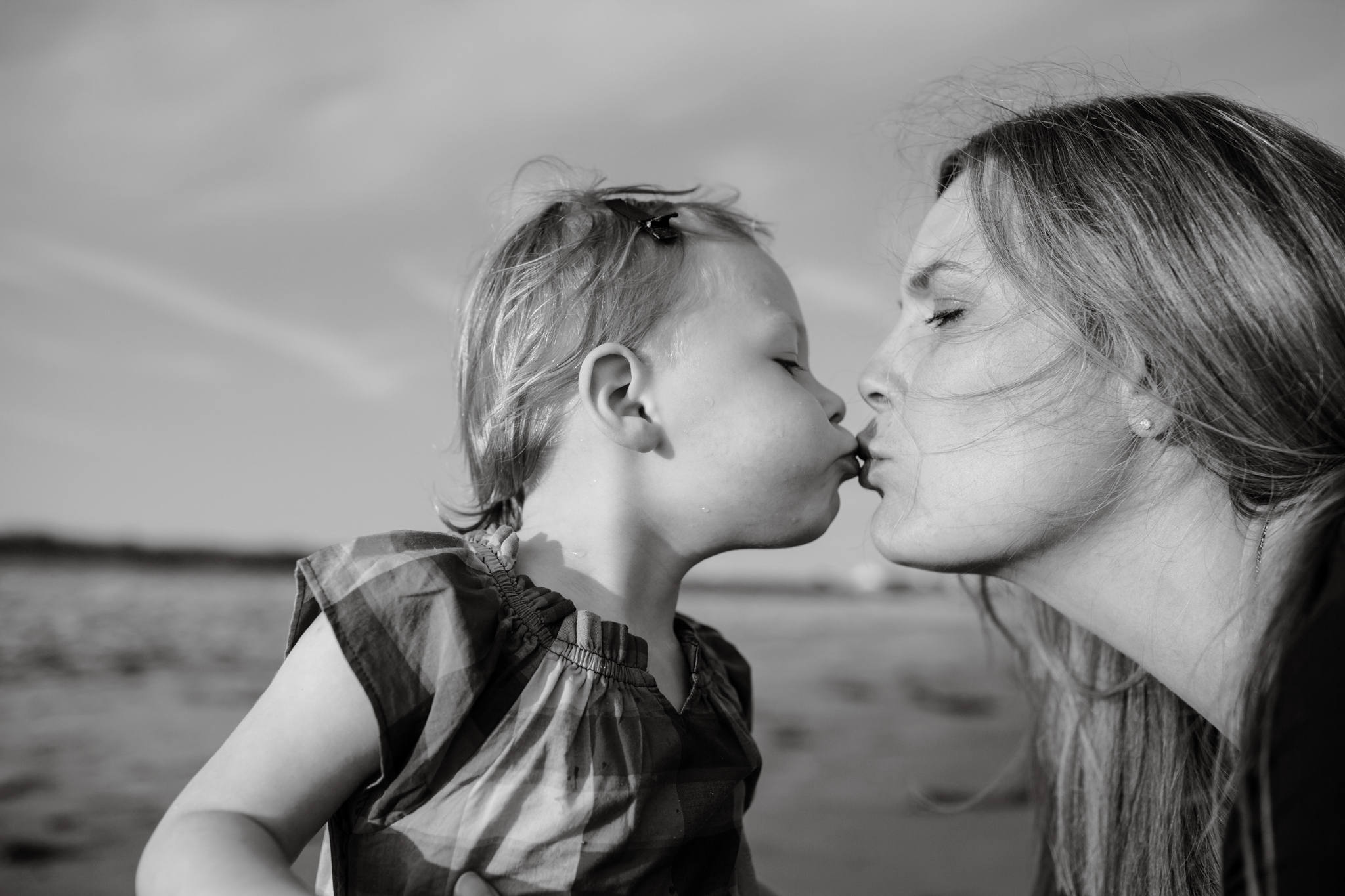 maine-family-photography-pine-point- beach-55.jpg