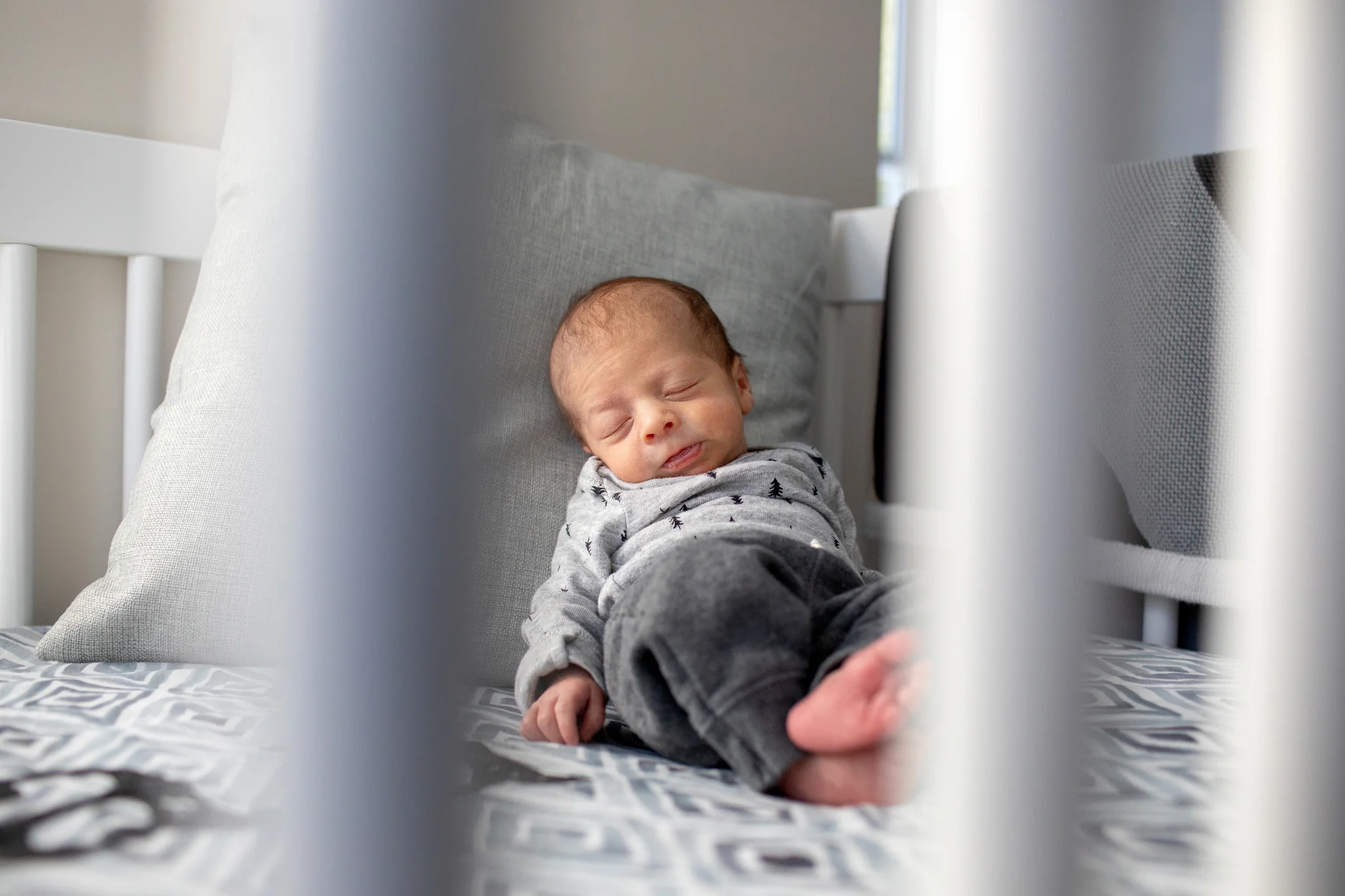 maine-newborn-lifestyle-photographer-18.jpg