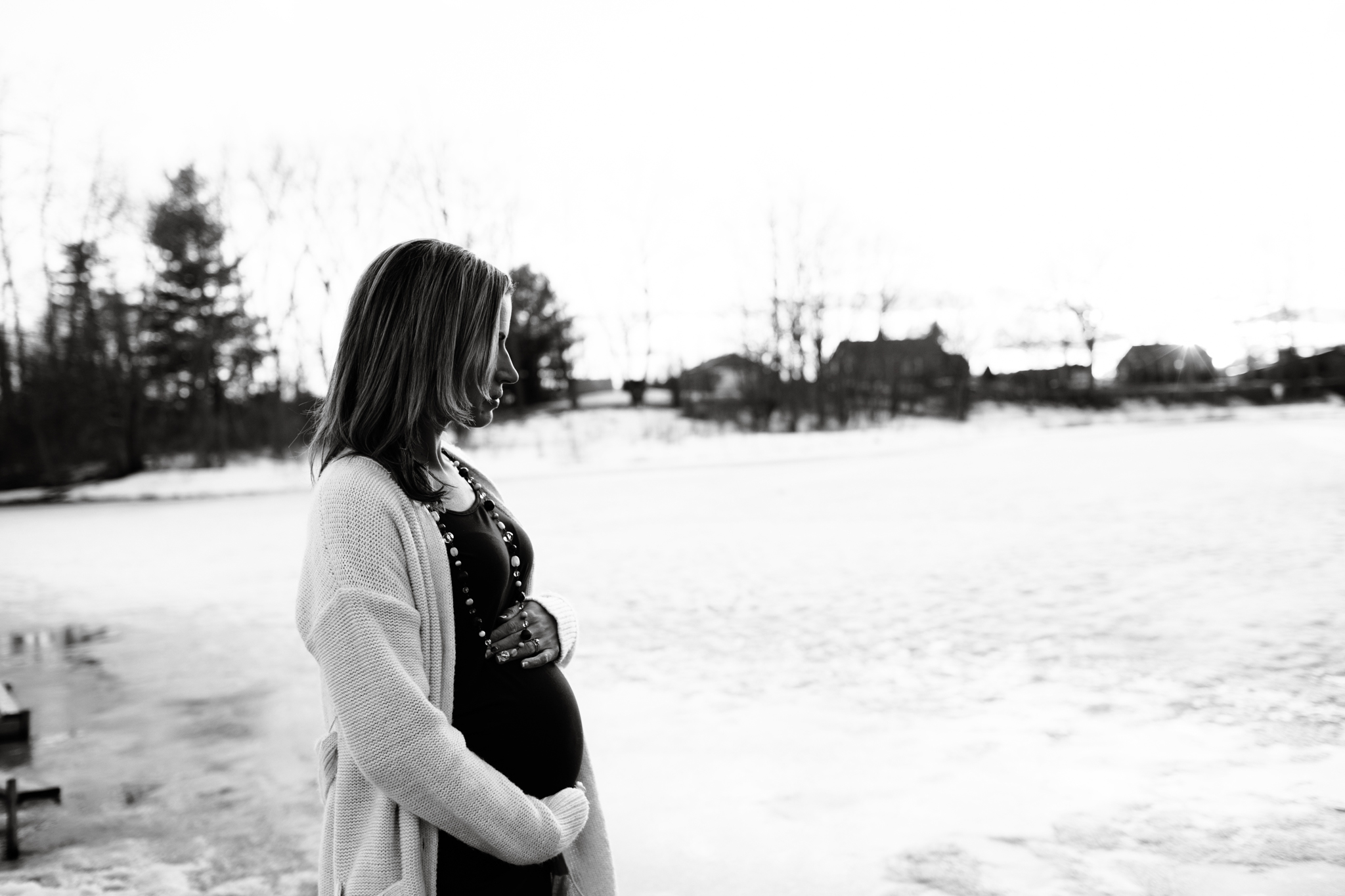 maine-maternity-photographer-winter -33.jpg