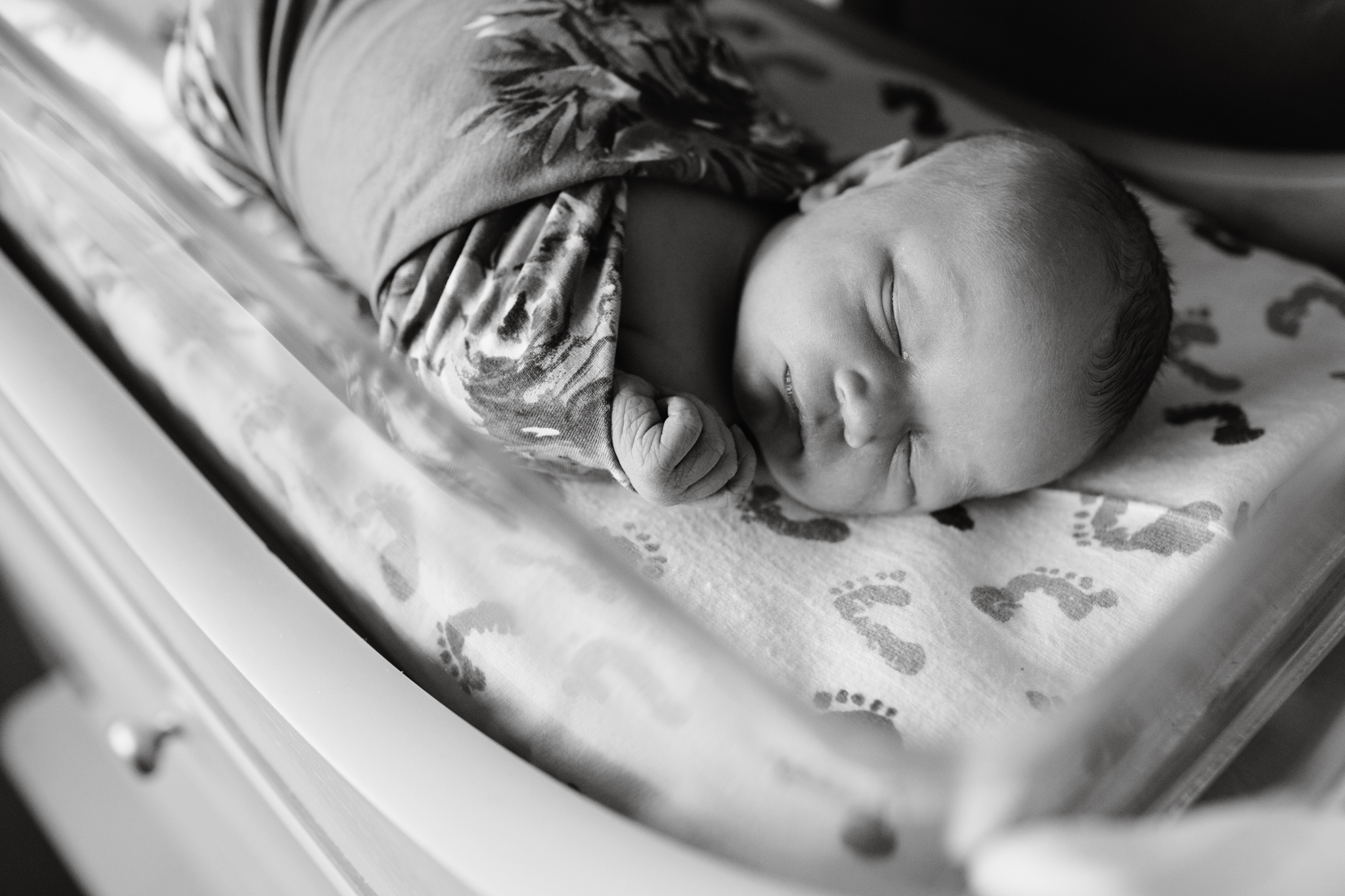 maine-newborn-fresh48-photographer-stepheneycollins -43.jpg