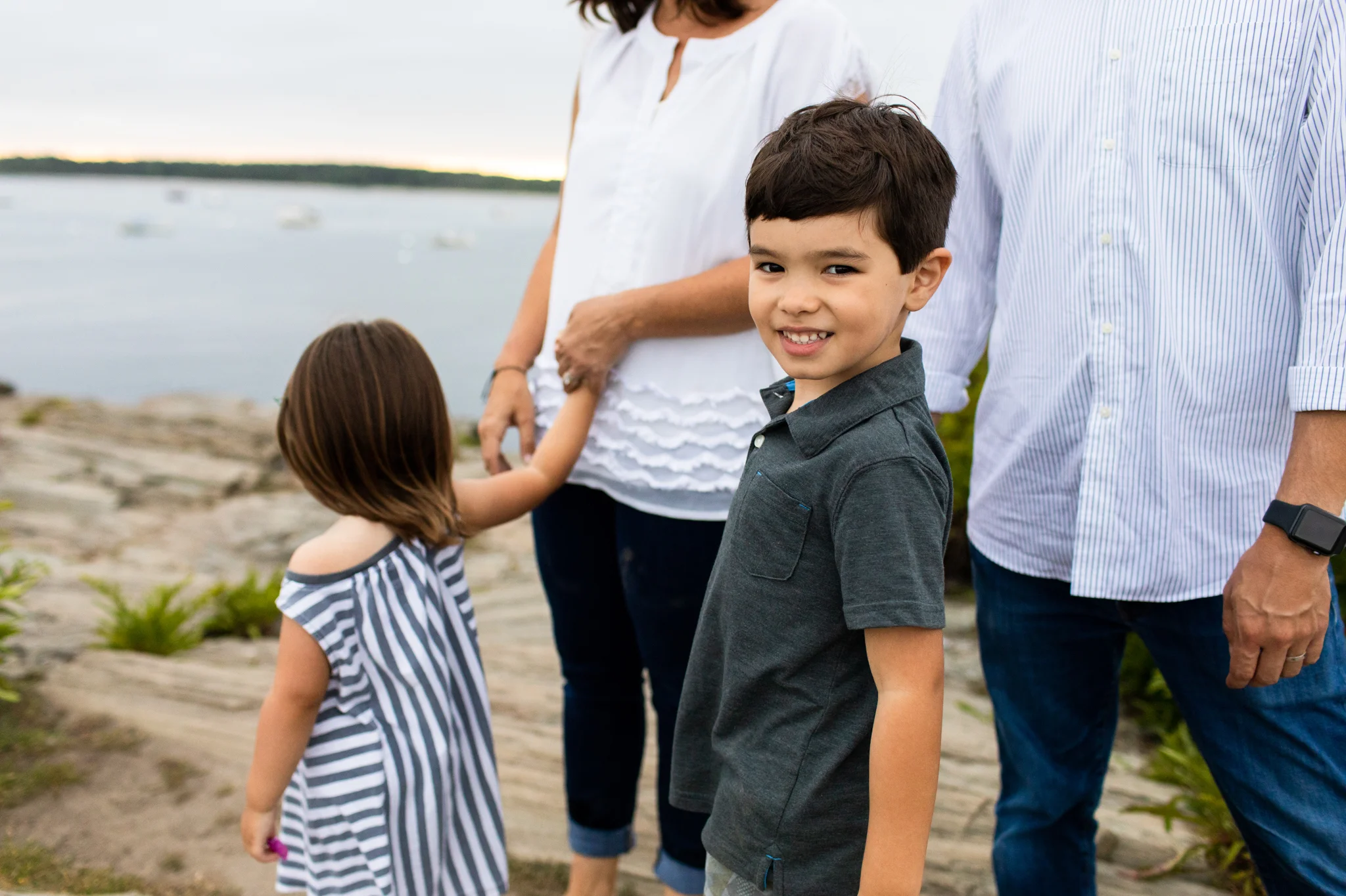 maine-family-photographer-beach-lifestyle -57.jpg