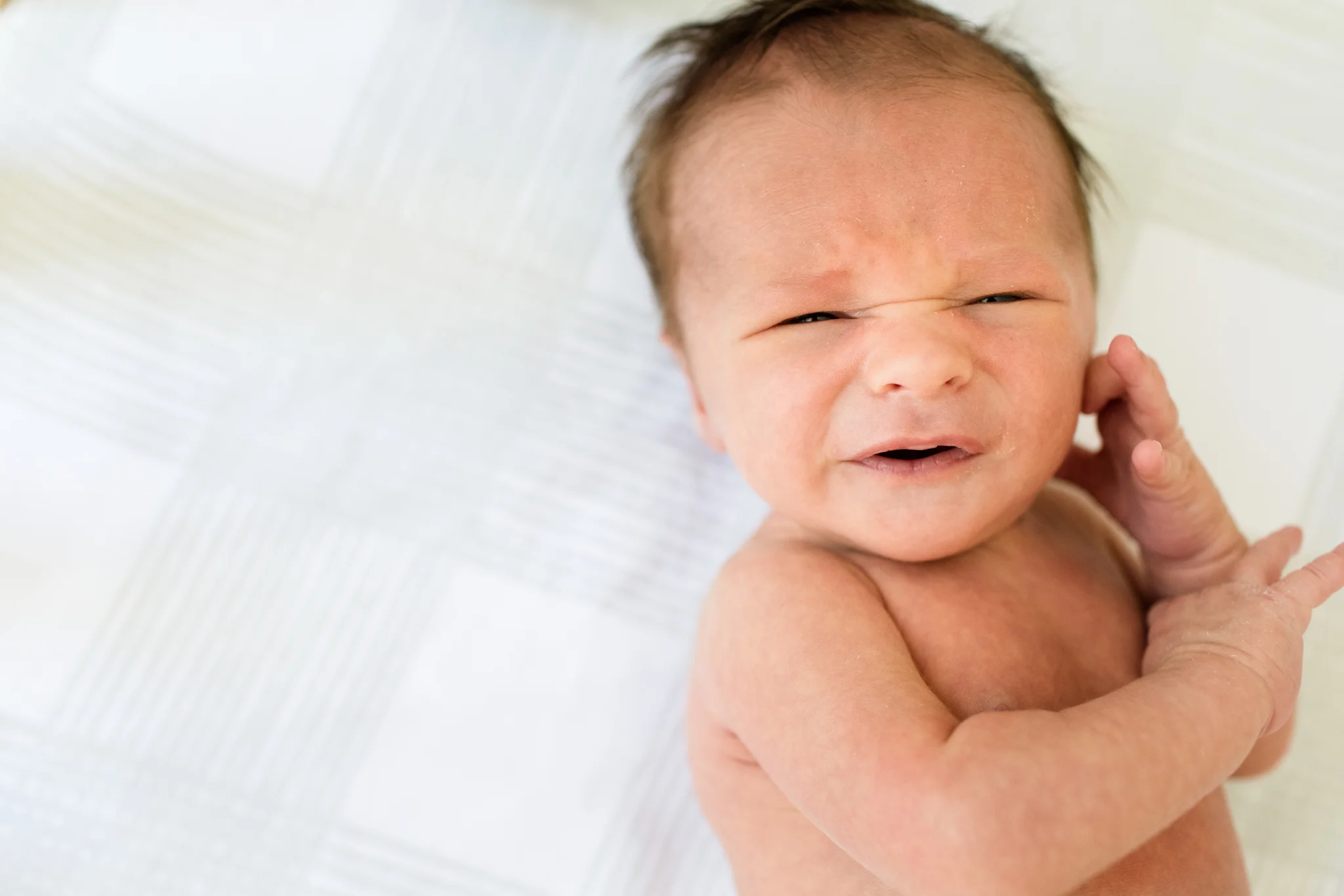 maine-newborn-photographer-lifestyle -12.jpg