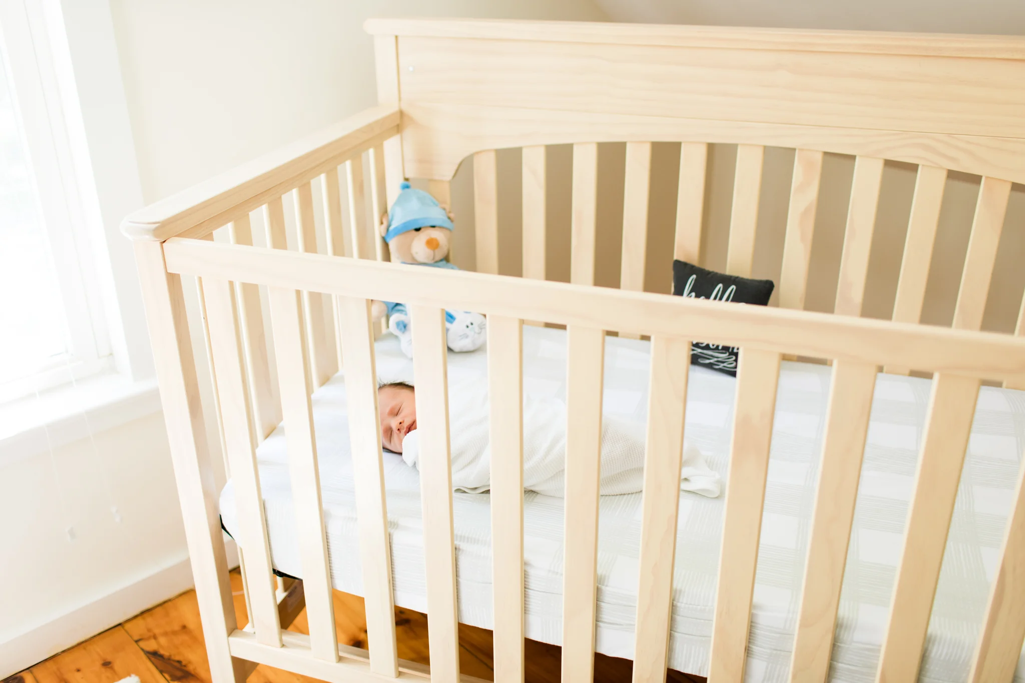 maine-newborn-photographer-lifestyle -45.jpg