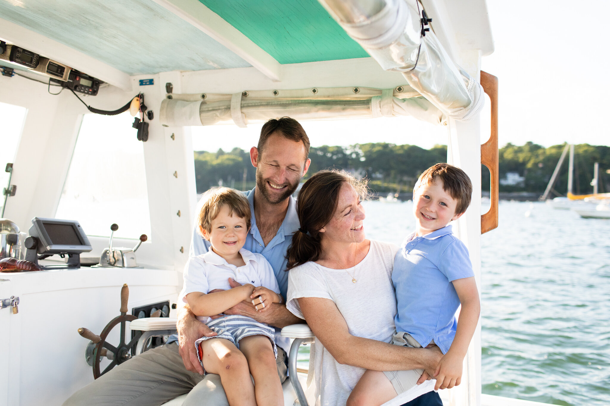 maine-family-photographer-boat-session-27.jpg