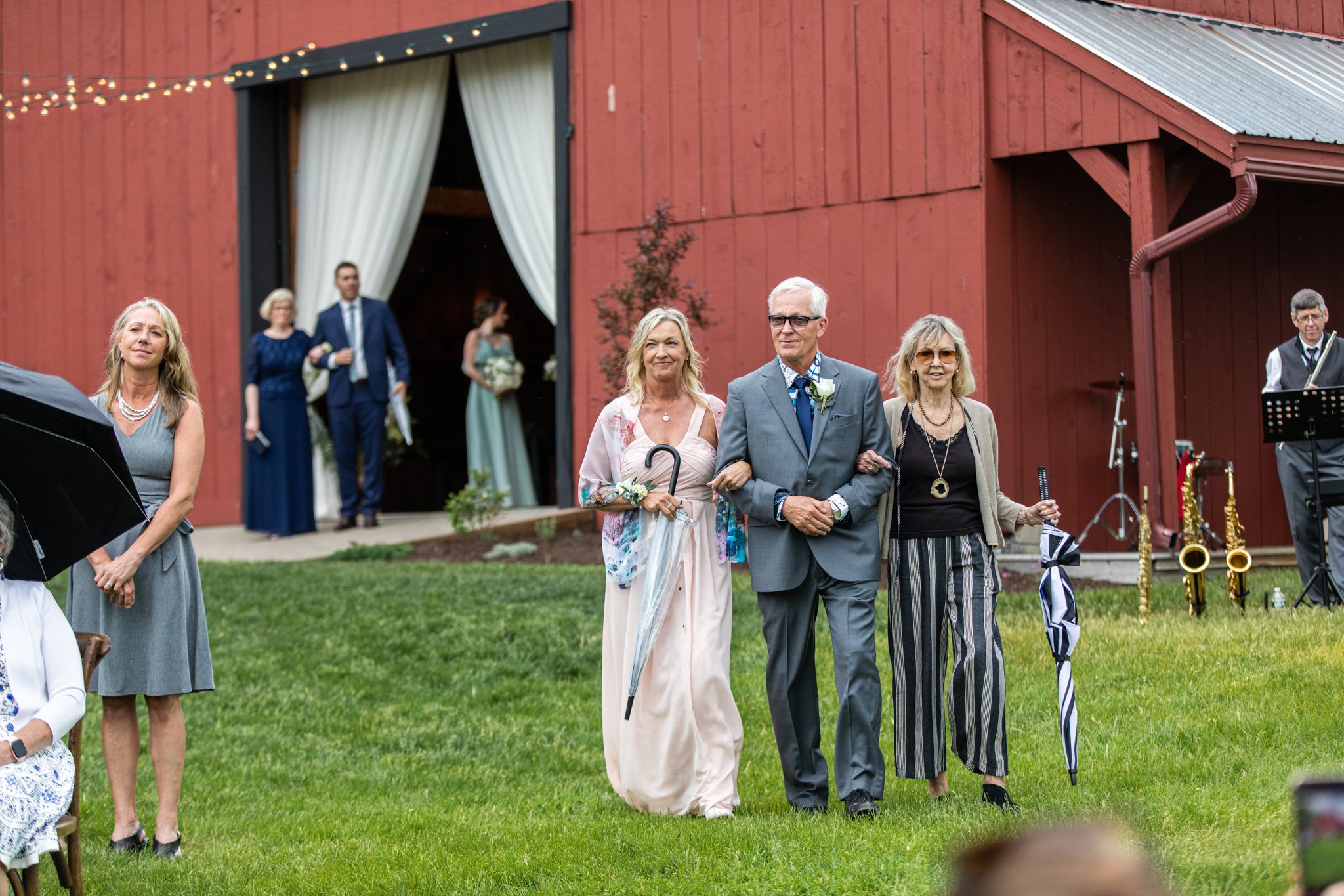 pownal-maine-wedding-photographer-william-allen-farm-spring-72.jpg