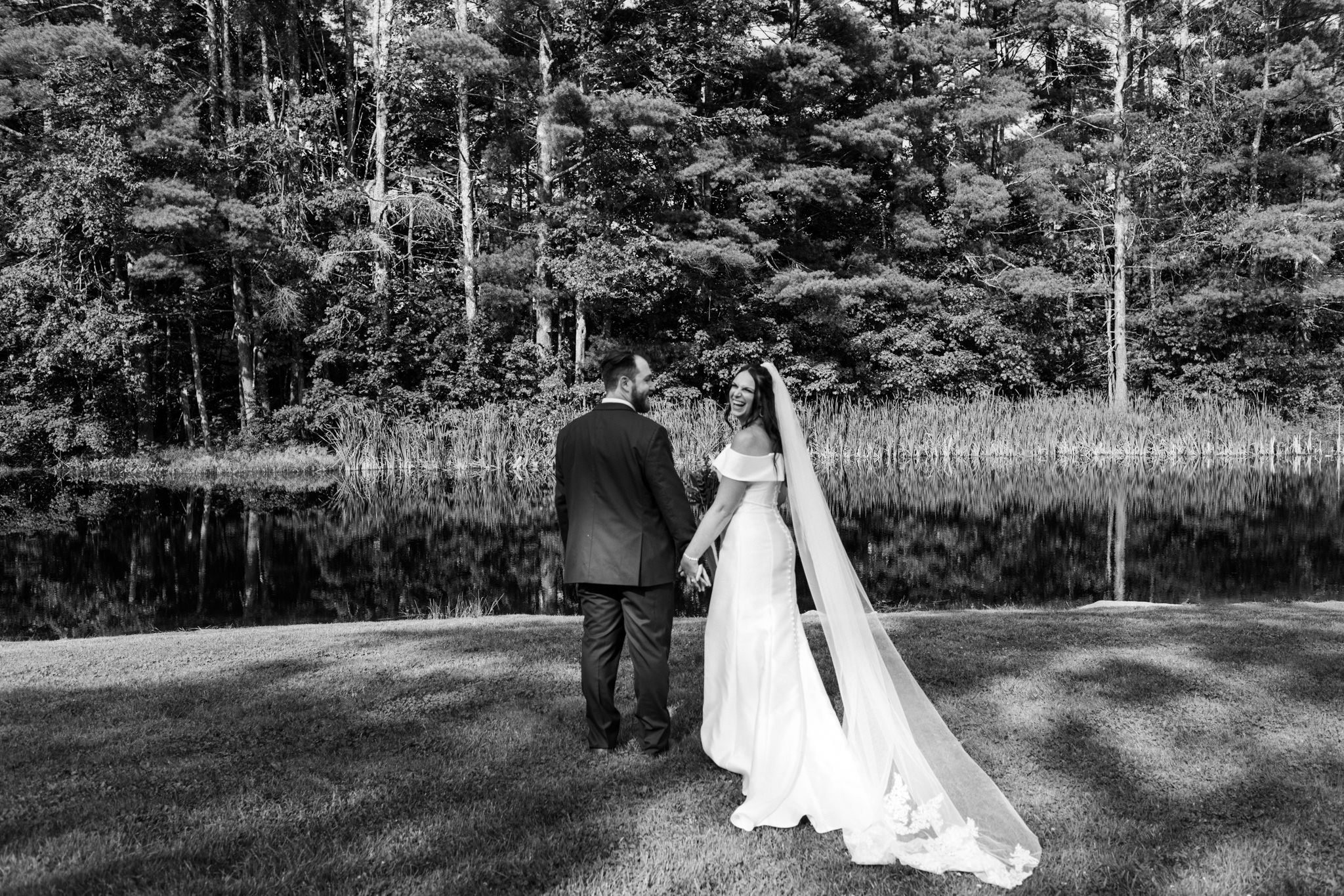 maine-wedding-photographer-barn-fall-84.jpg