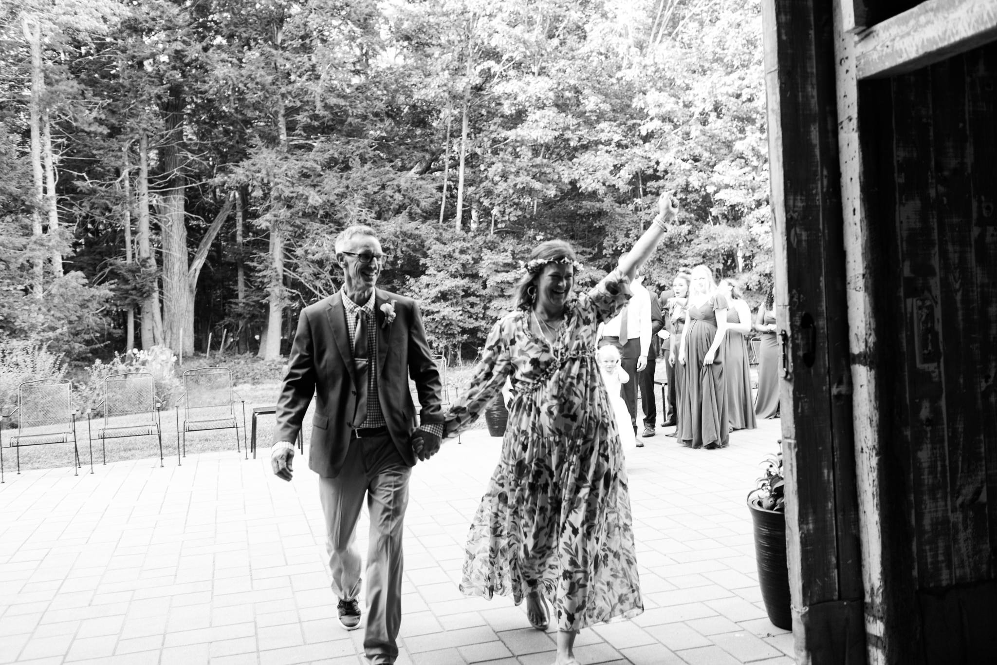 maine-wedding-photographer-barn-fall-97.jpg