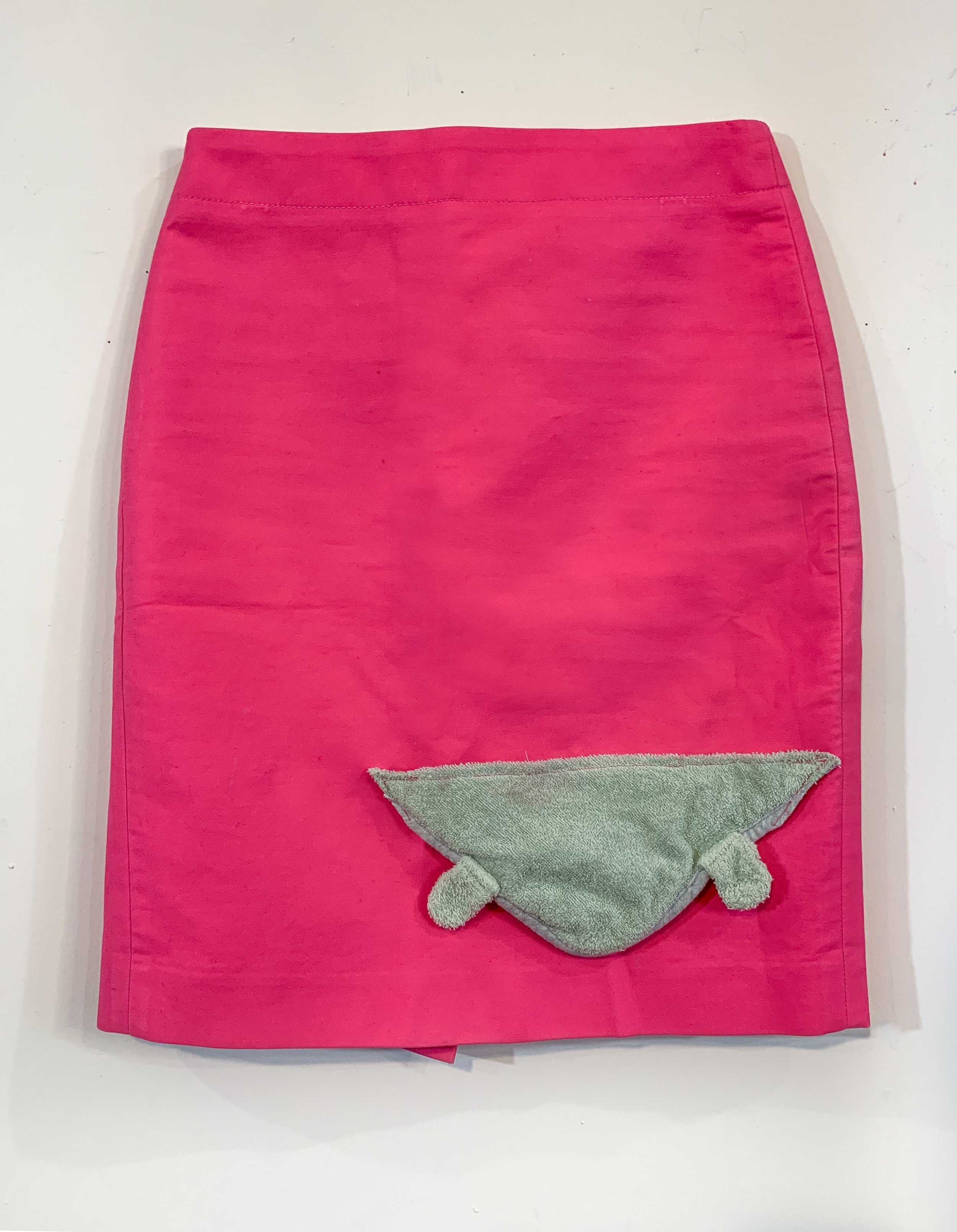 Pocket 8 (Pink Pencil Skirt)