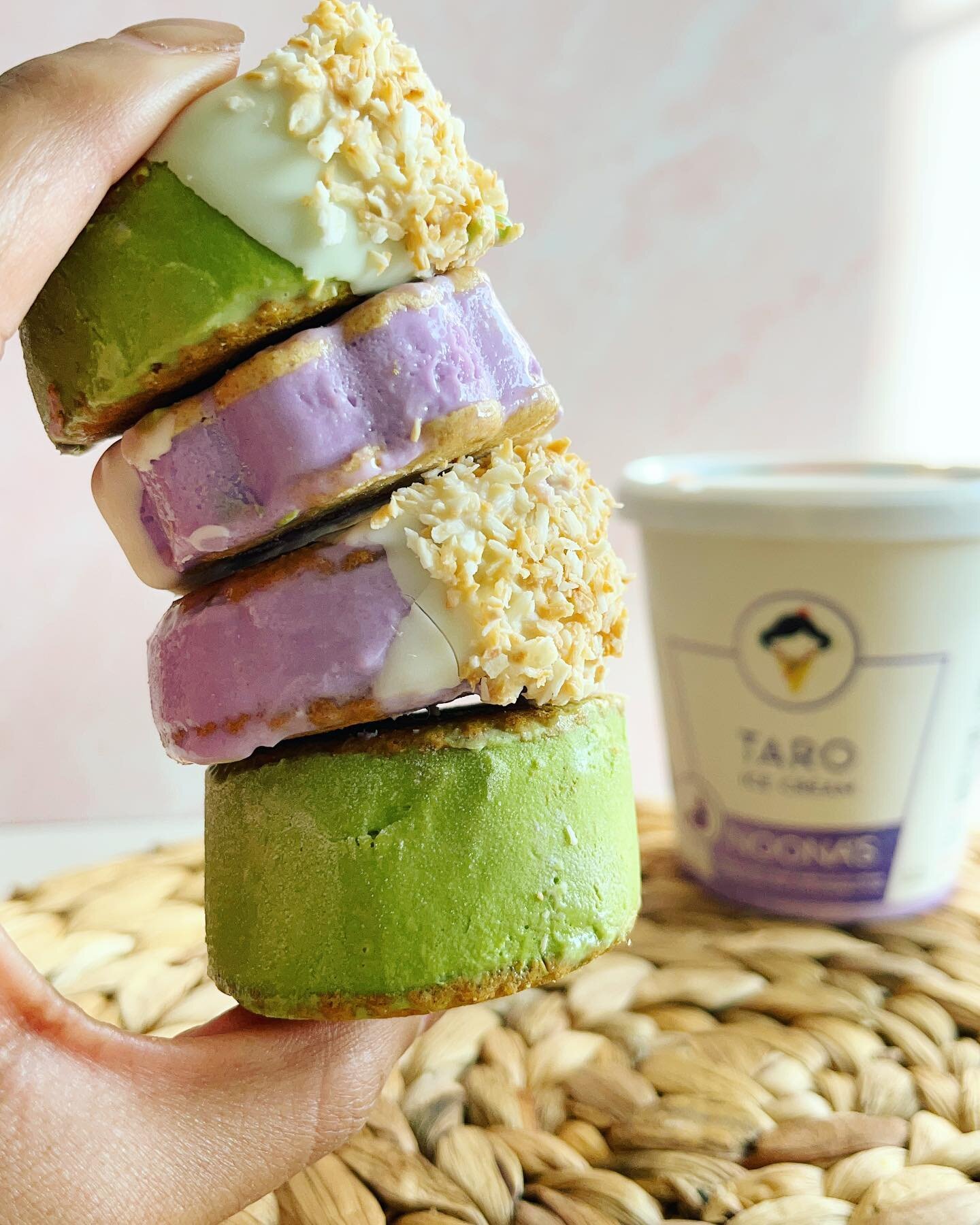 We&rsquo;re digging this color palette! 🌴☯️ 
Not everything is rosy, but there&rsquo;s spring on the mind.

Pictured here is our Taro and Matcha Green Tea Ice Cream sandwiched between gingery cookies dipped in white chocolate and toasted coconut fla