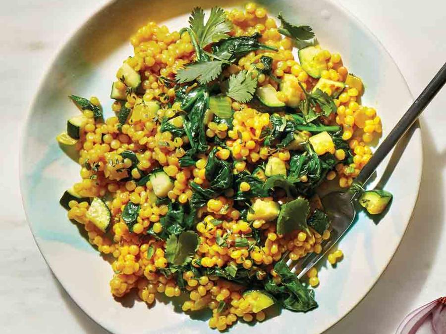 Couscous with Spinach and Tumeric