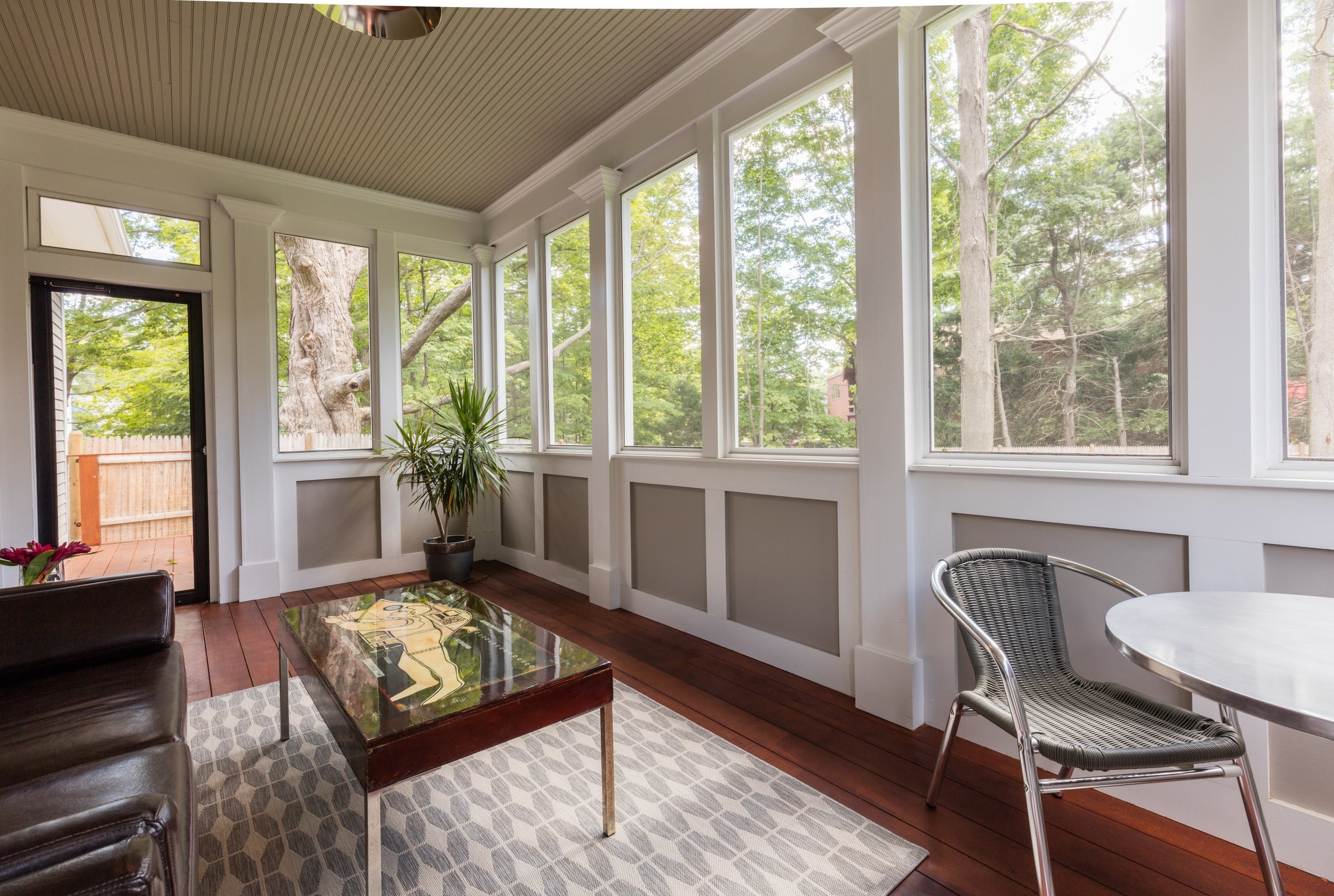 Screened Porch 1.jpg