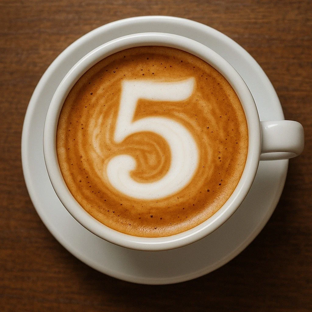 Und der Kaffeemann sah, dass der #Kaffee gut war... doch sah er das erst ab einem nicht n&auml;her bekannten Lebensjahr. Hinter T&uuml;rchen f&uuml;nf unseres #Adventskalenders stellen Daniel Pook und er sich die Frage, wann es bei ihnen mit der Kaff