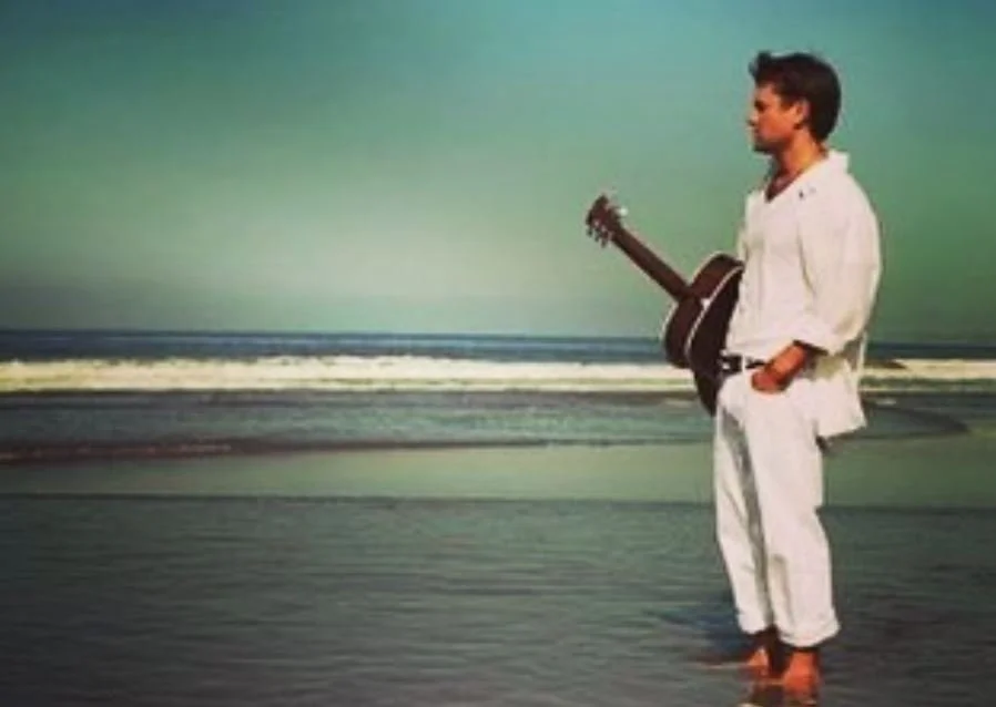 Live Music: Matt Clark 2-5 pm / Food Truck: Mello's Munchies