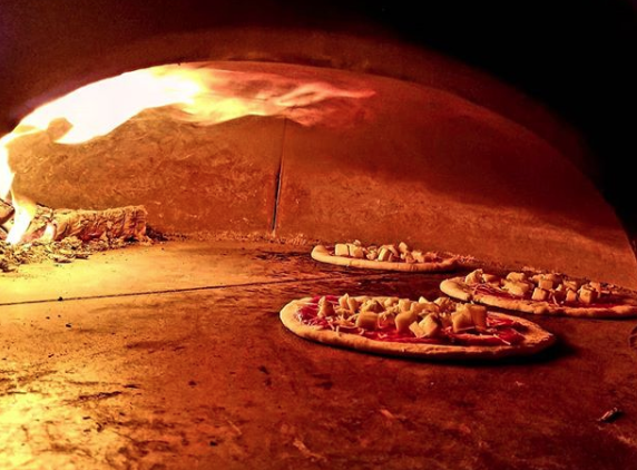 Live Music: Dianne Miller 2-5 pm / Food Truck: Woodstock Farina