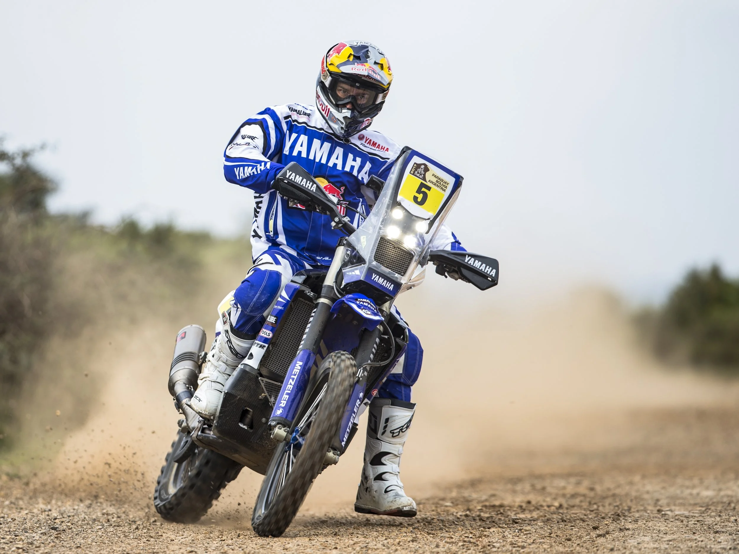 2017_WR450FRALLY_ACT_001.jpg