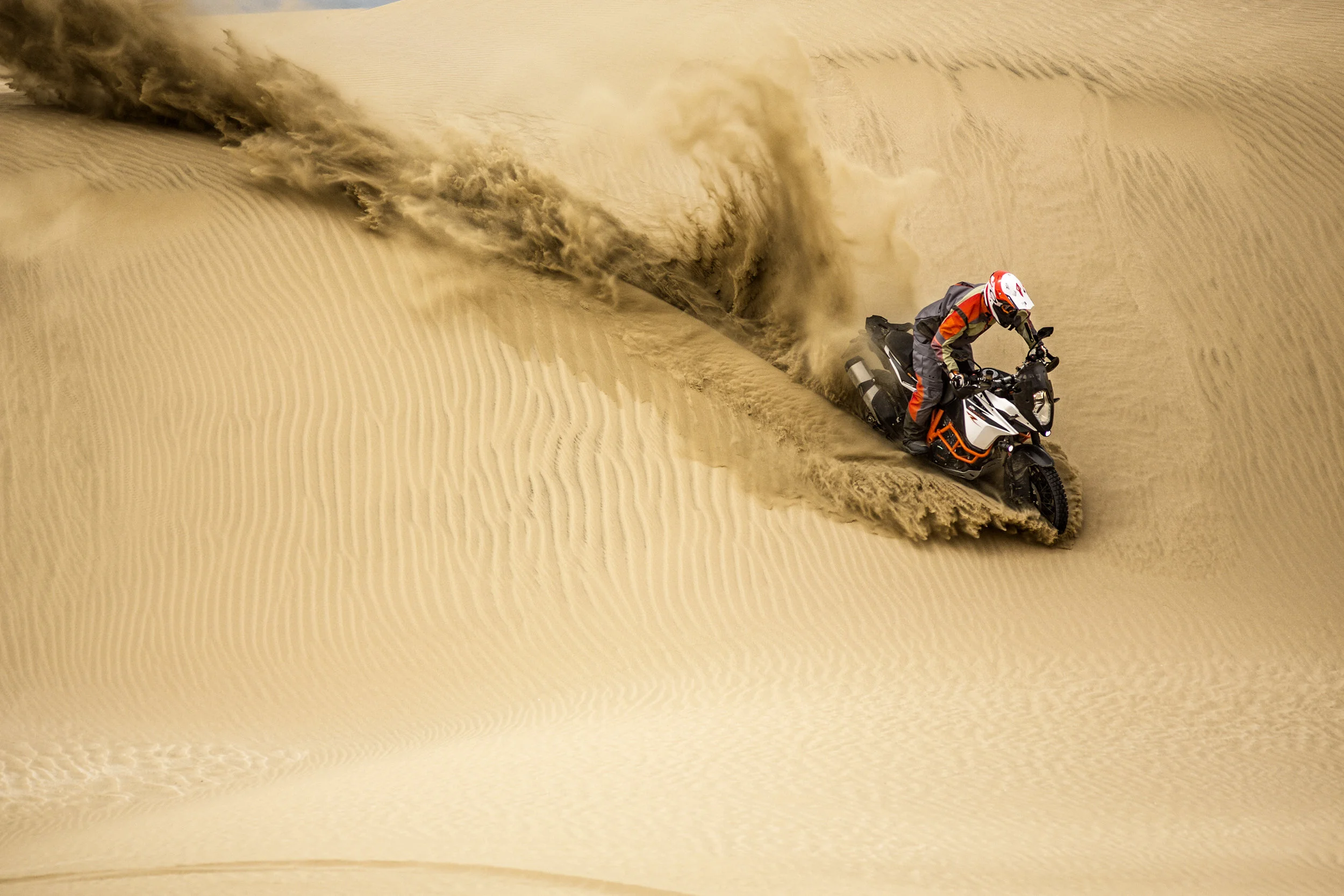 156316_KTM 1090 ADVENTURE R MY 2017.jpg