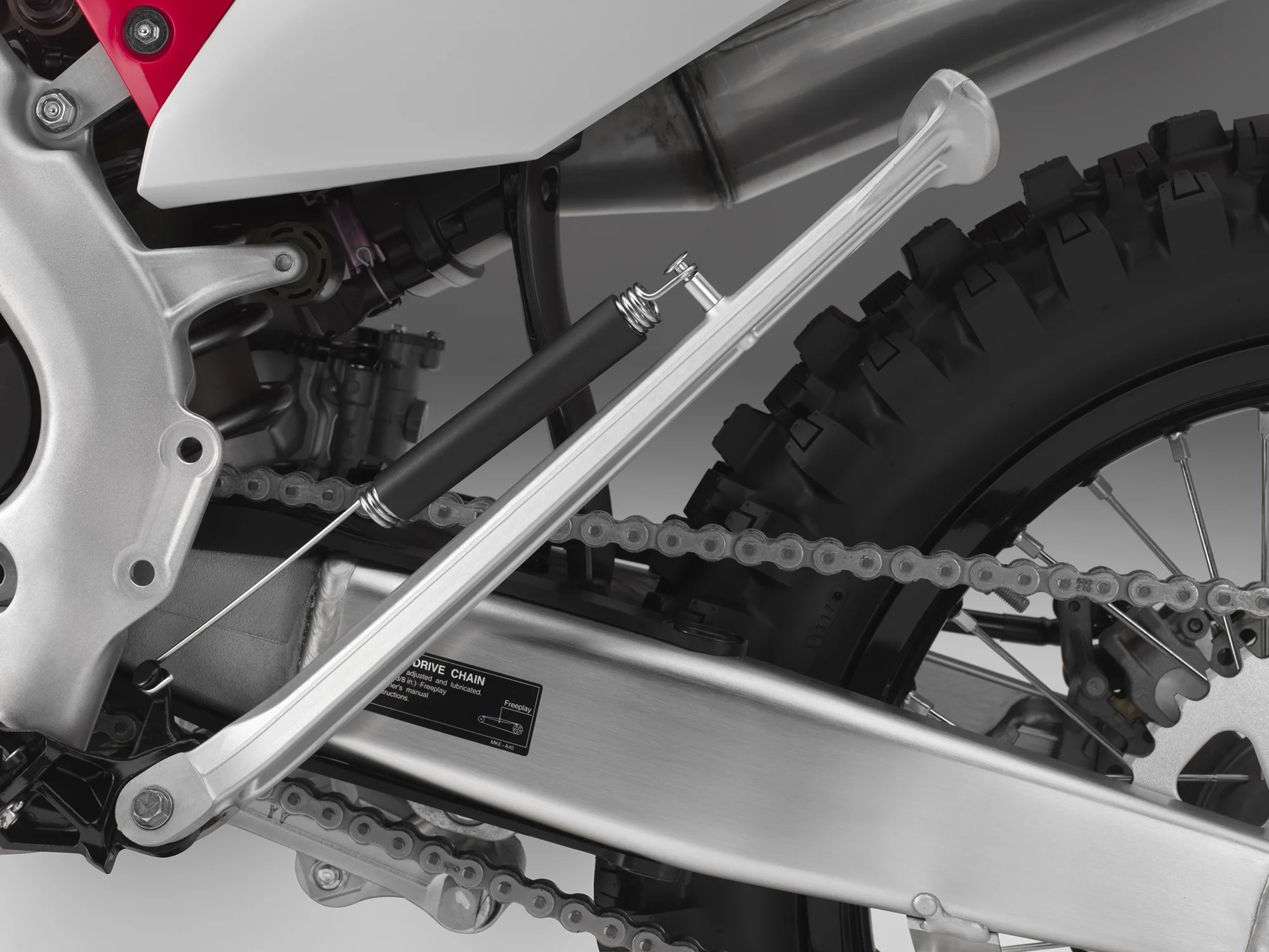 19 Honda CRF450X_kickstand up.jpg